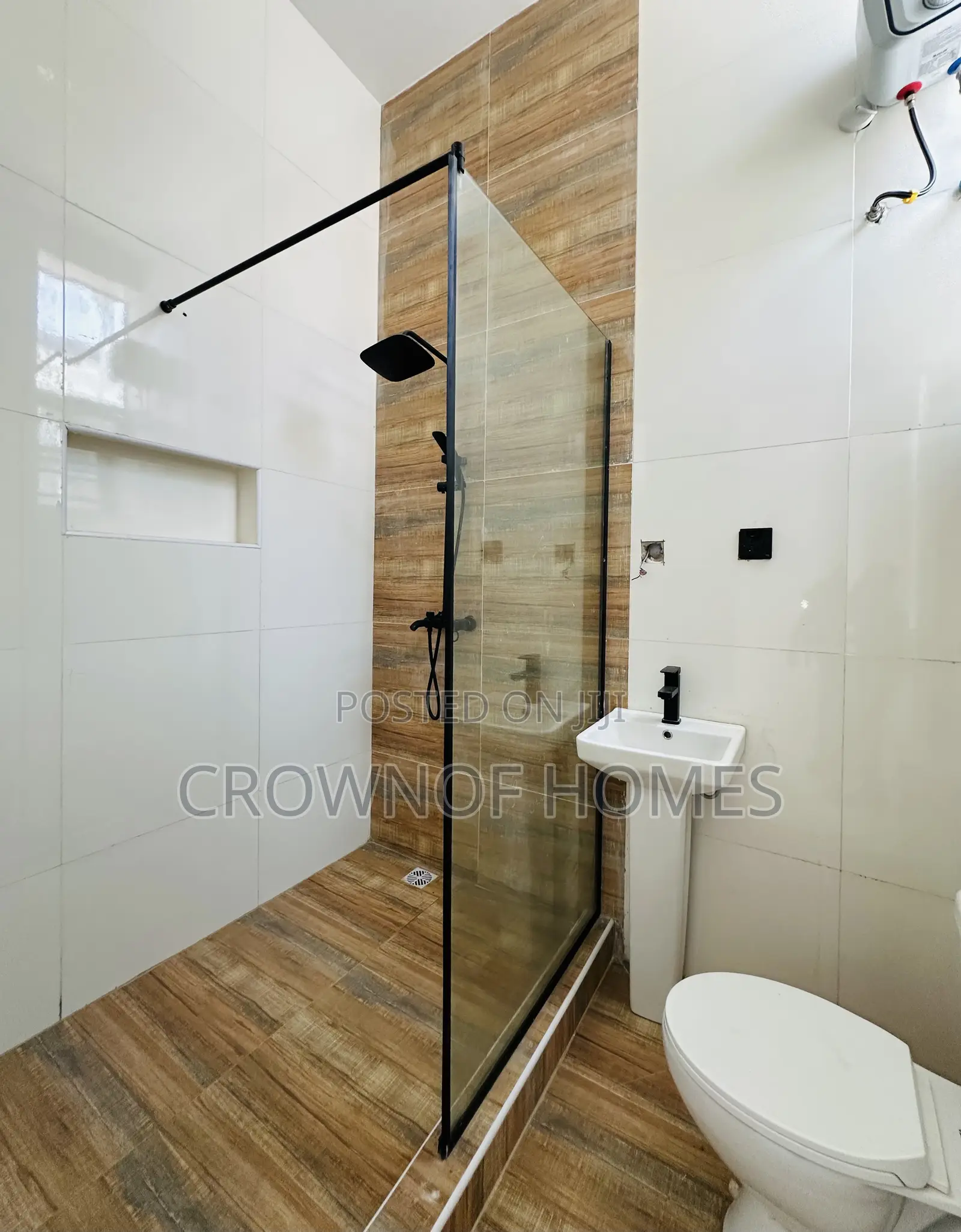 4bdrm Duplex in Sangotedo for sale