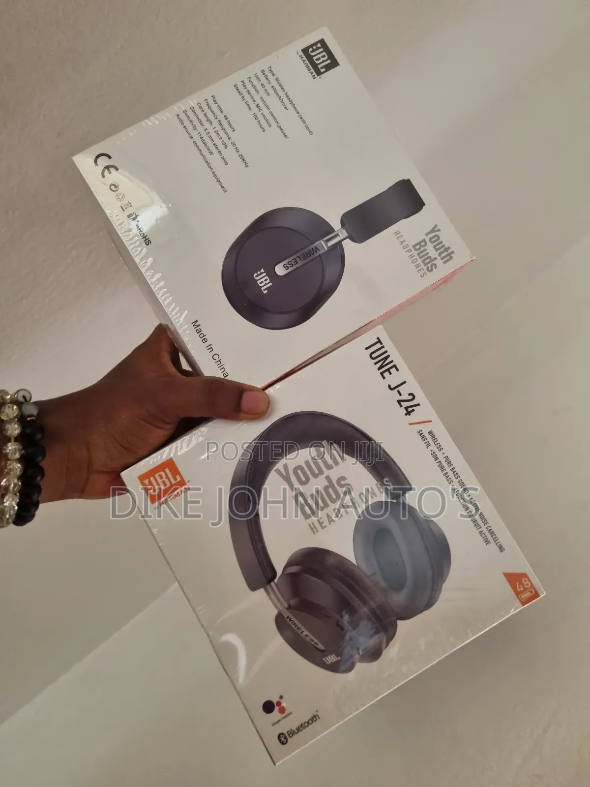 JBL J24 Headphone