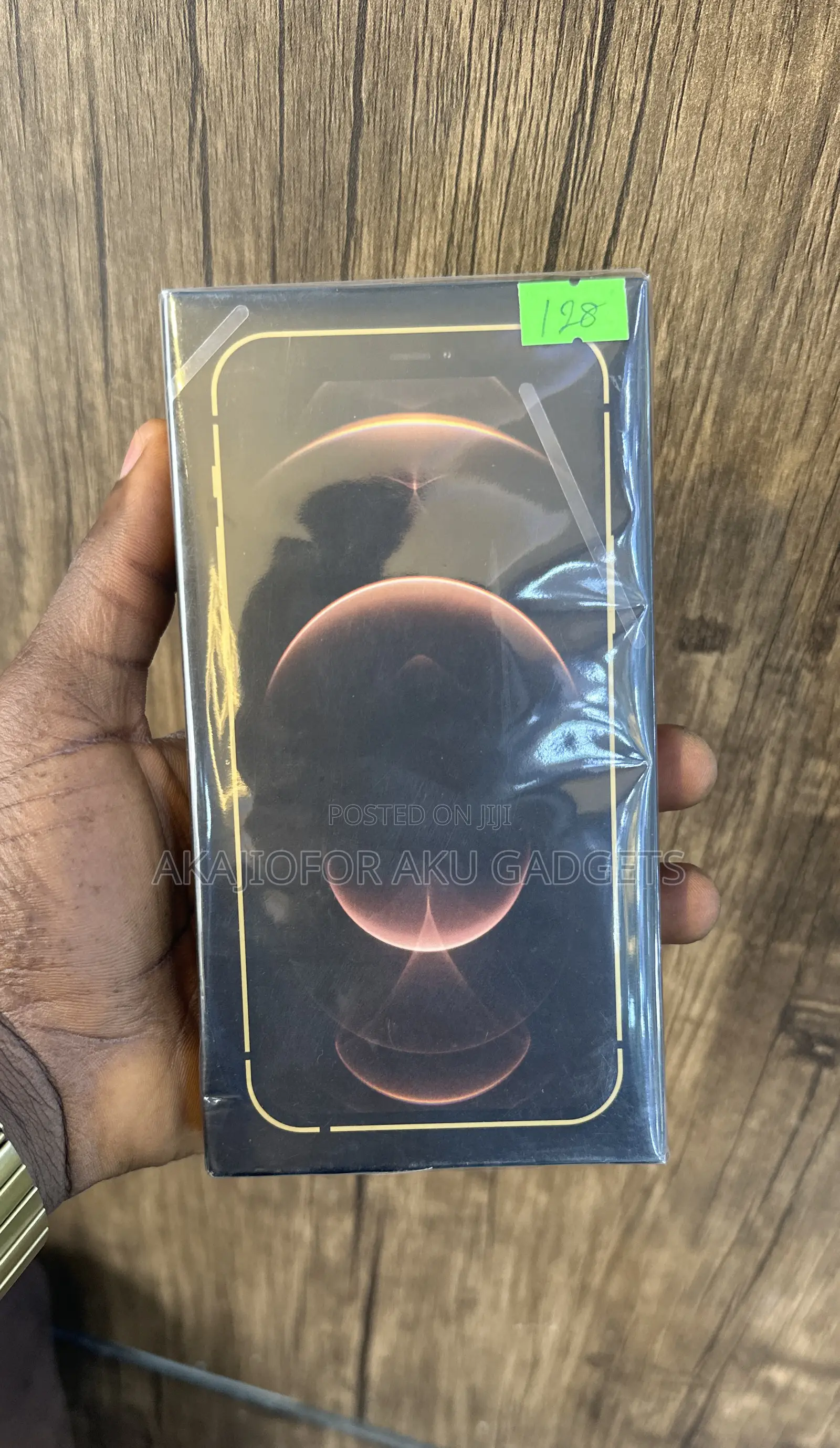 New Apple iPhone 12 Pro Max 128 GB Gold