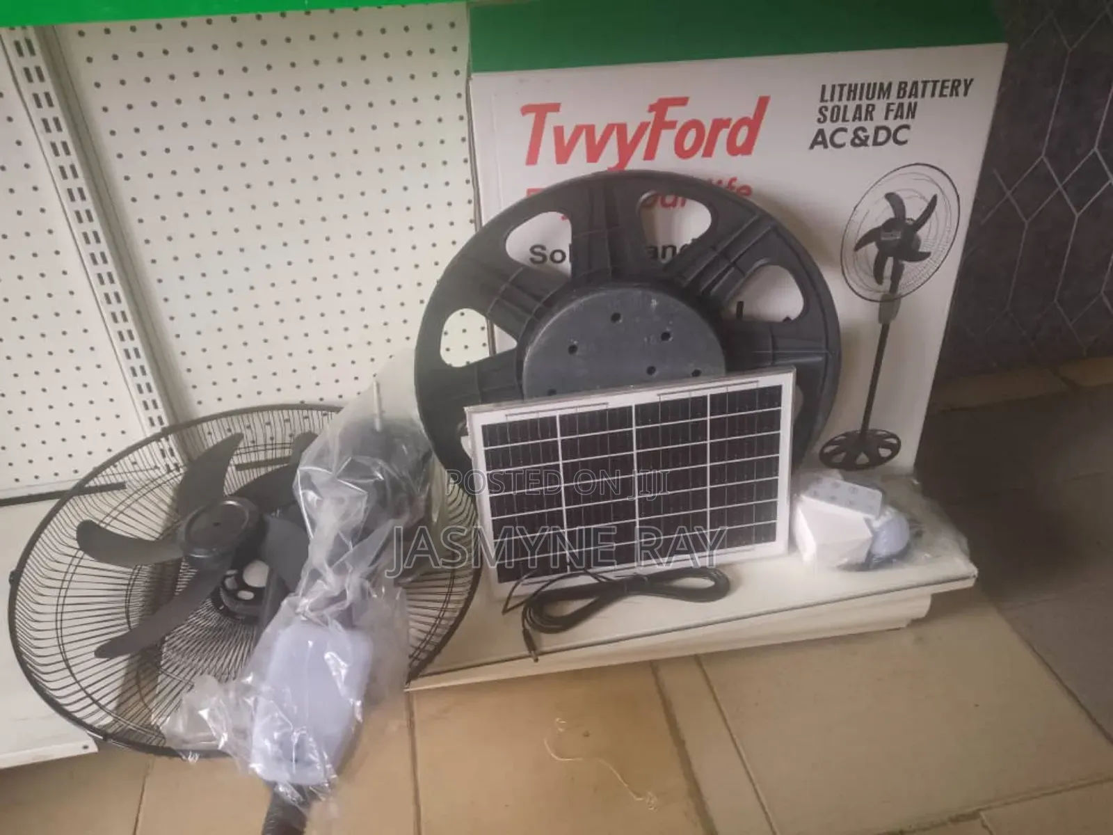 Tvvyford Standing Fan With Solar Panel and Bulb