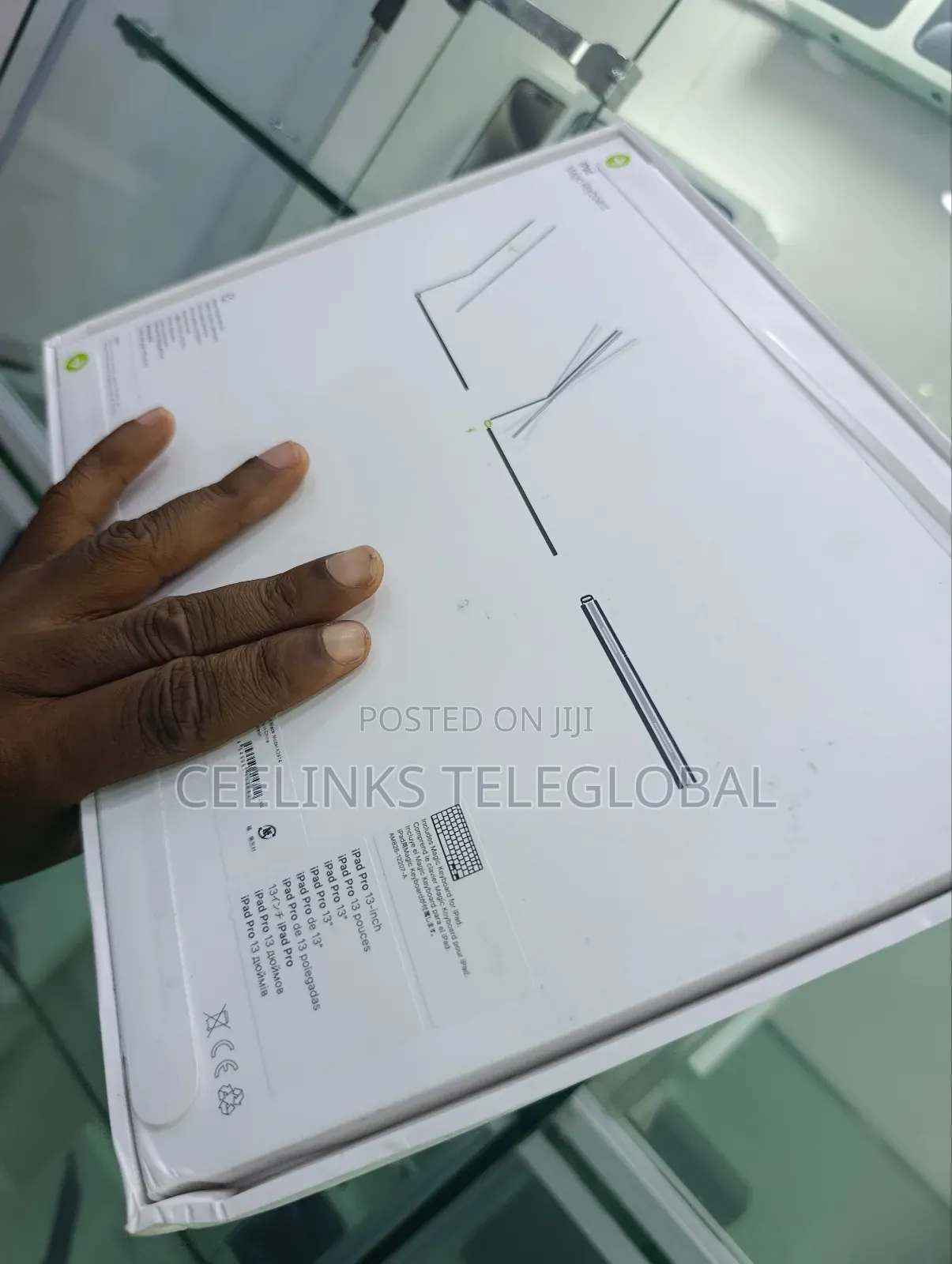 Apple Magic Keyboard For iPad Pro 13-inch (M4)