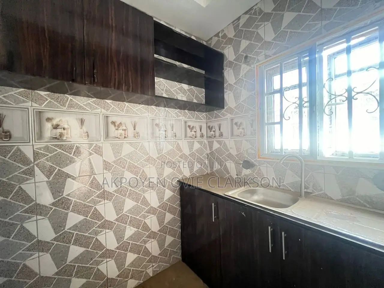 1bdrm Apartment in Apo Resettlement for rent