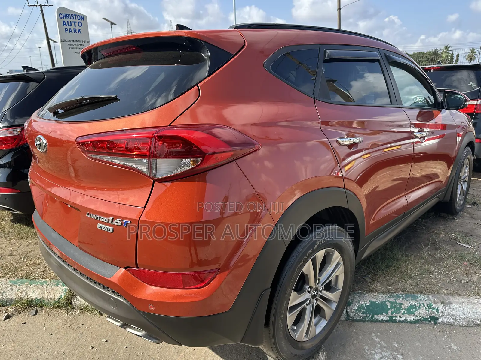 Hyundai Tucson Limited AWD 2016 Orange
