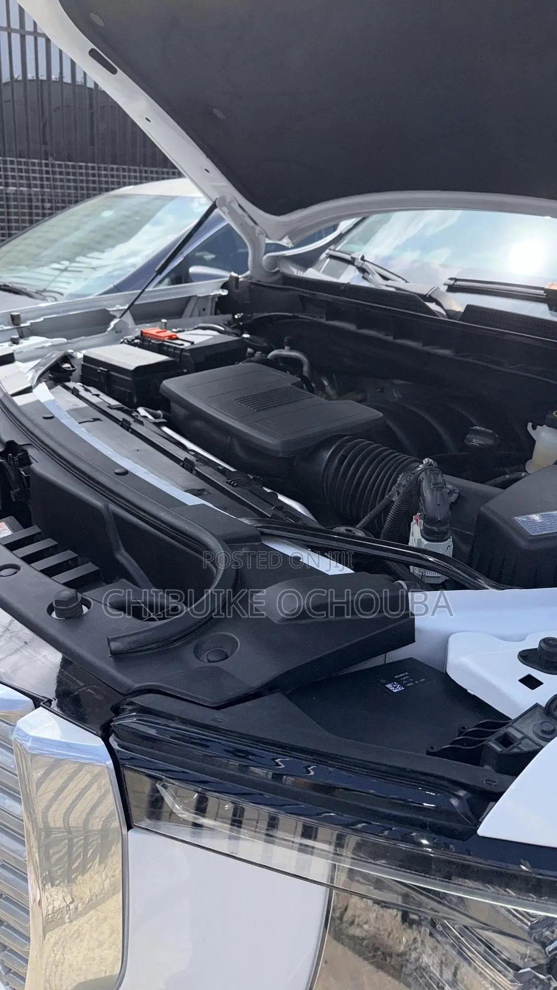 GMC Yukon Denali 2023 White