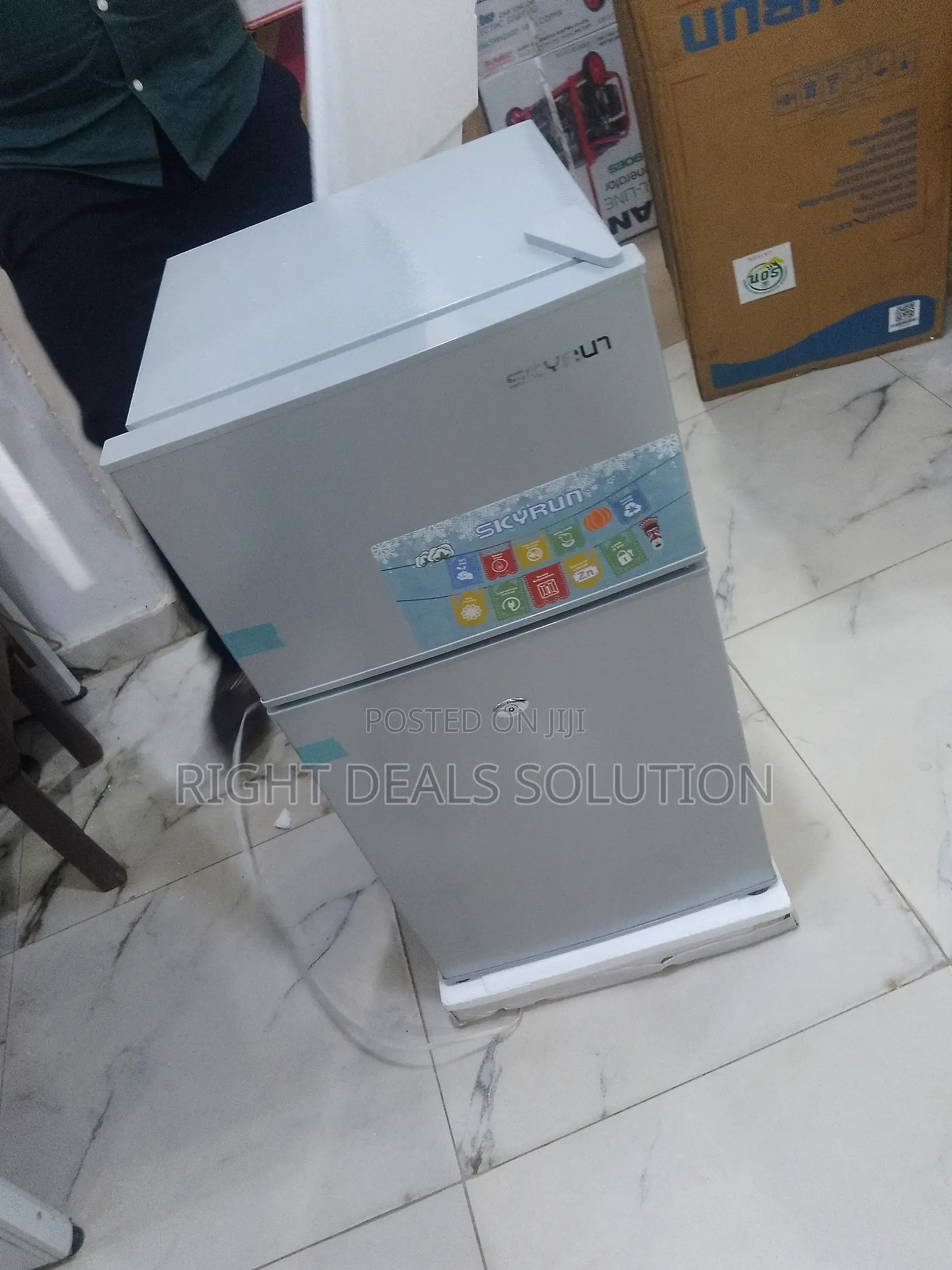 The Perfect Fit: Skyrun Bcd85hc Compact Refrigerator for Apartments