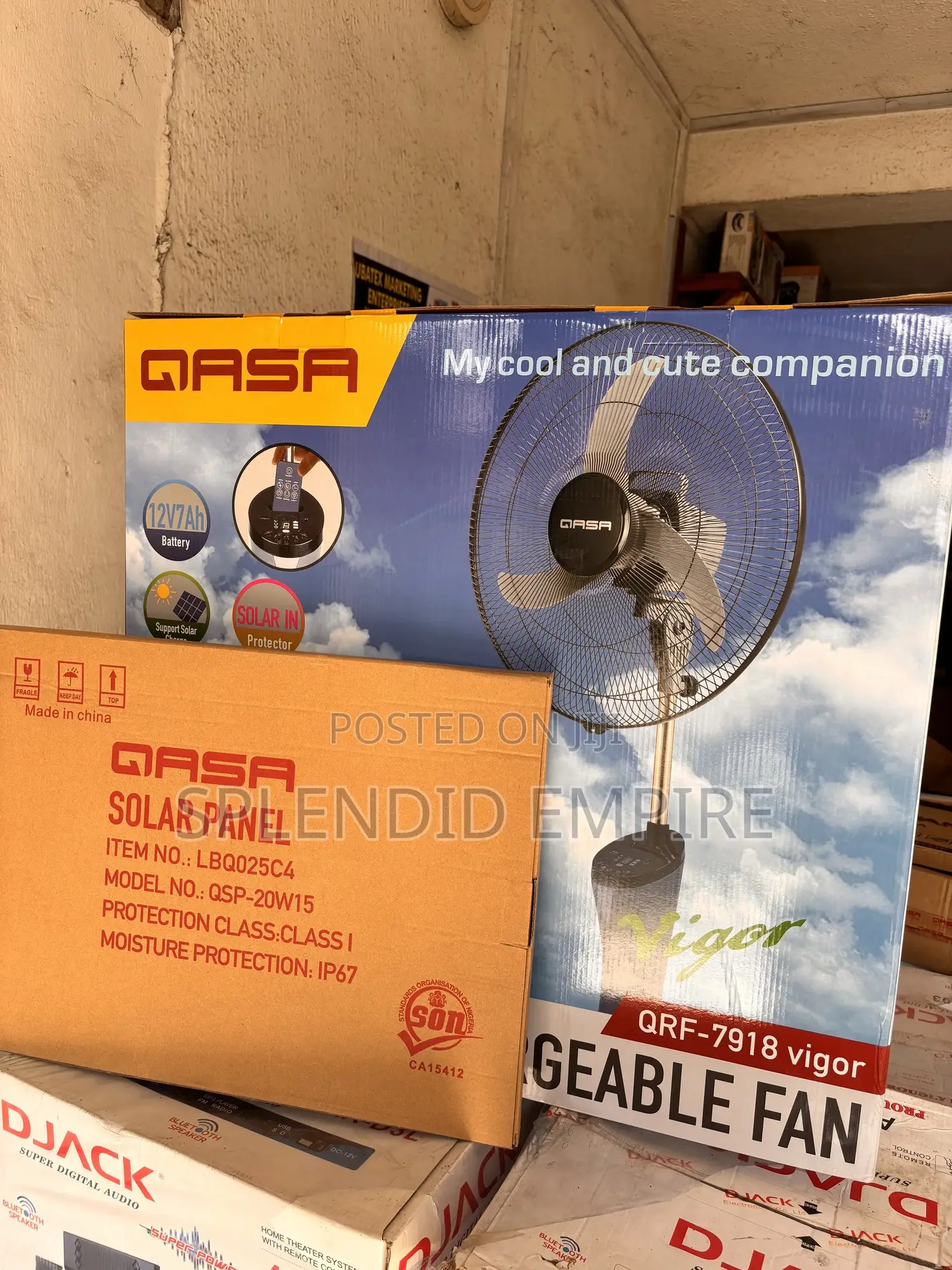 18 Inches Qasa Rechargeable Fan With Solar Panel