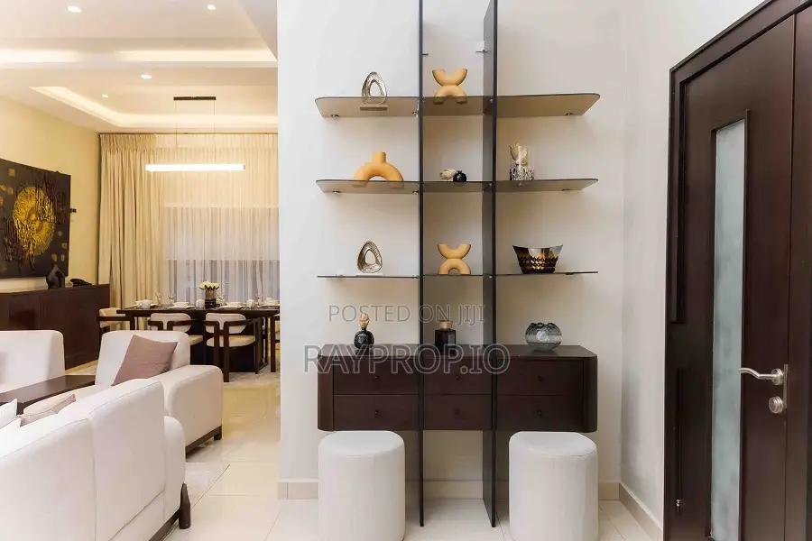 126502rx - 4 Bedroom Shortlet in Gwarinpa Abuja