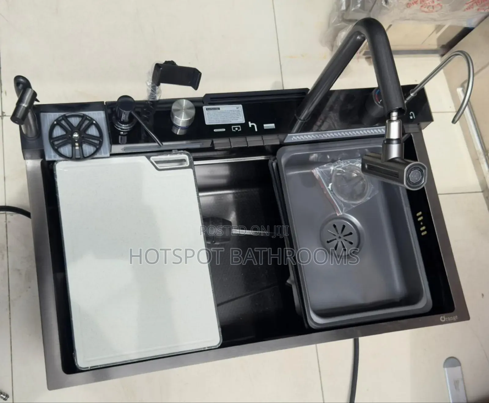 Multifunction Kitchen Sink With Phone Holder And Faucet Accessories
