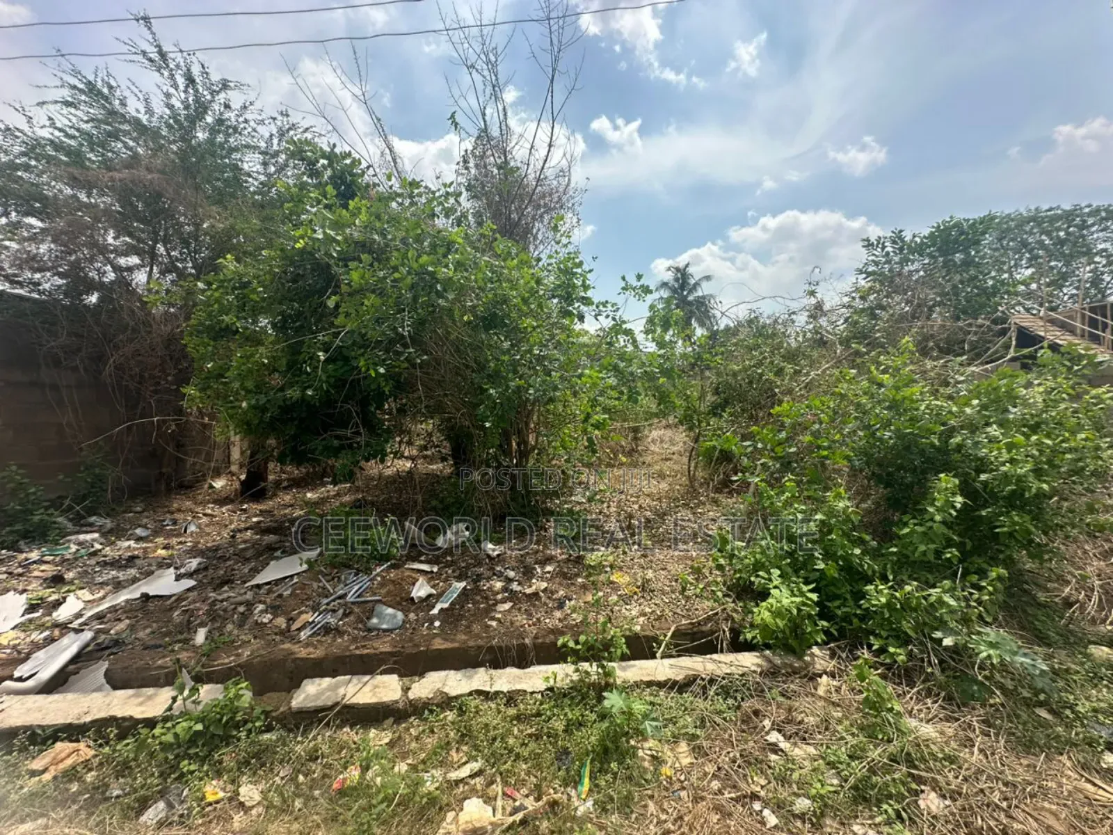 Omolayo Estate, Akobo, Ibadan 550sqm - 40m 667sqm -