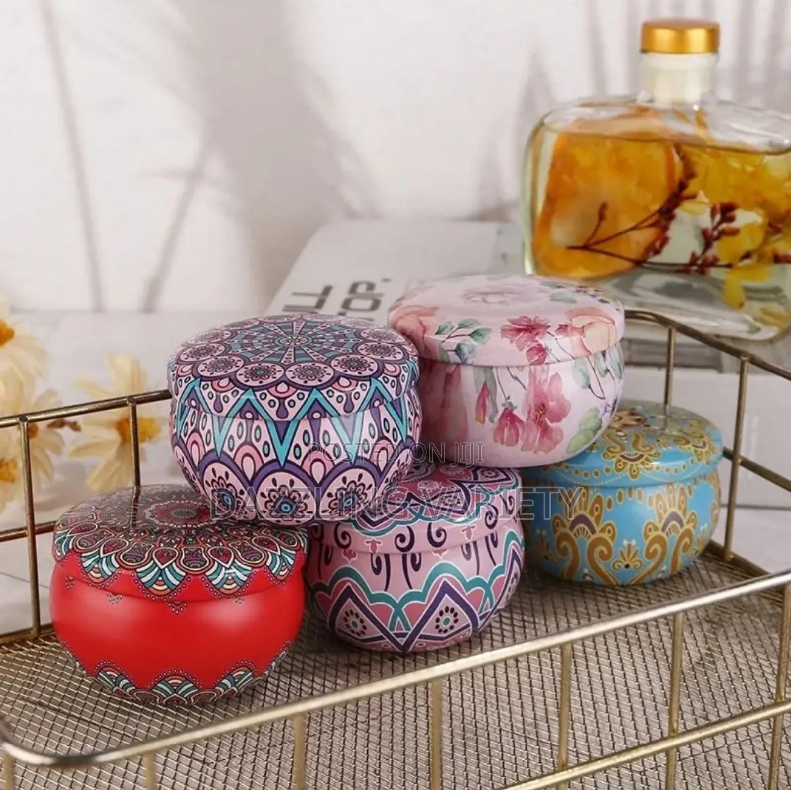 Aromatherapy Scented Candle With Flower Petals
