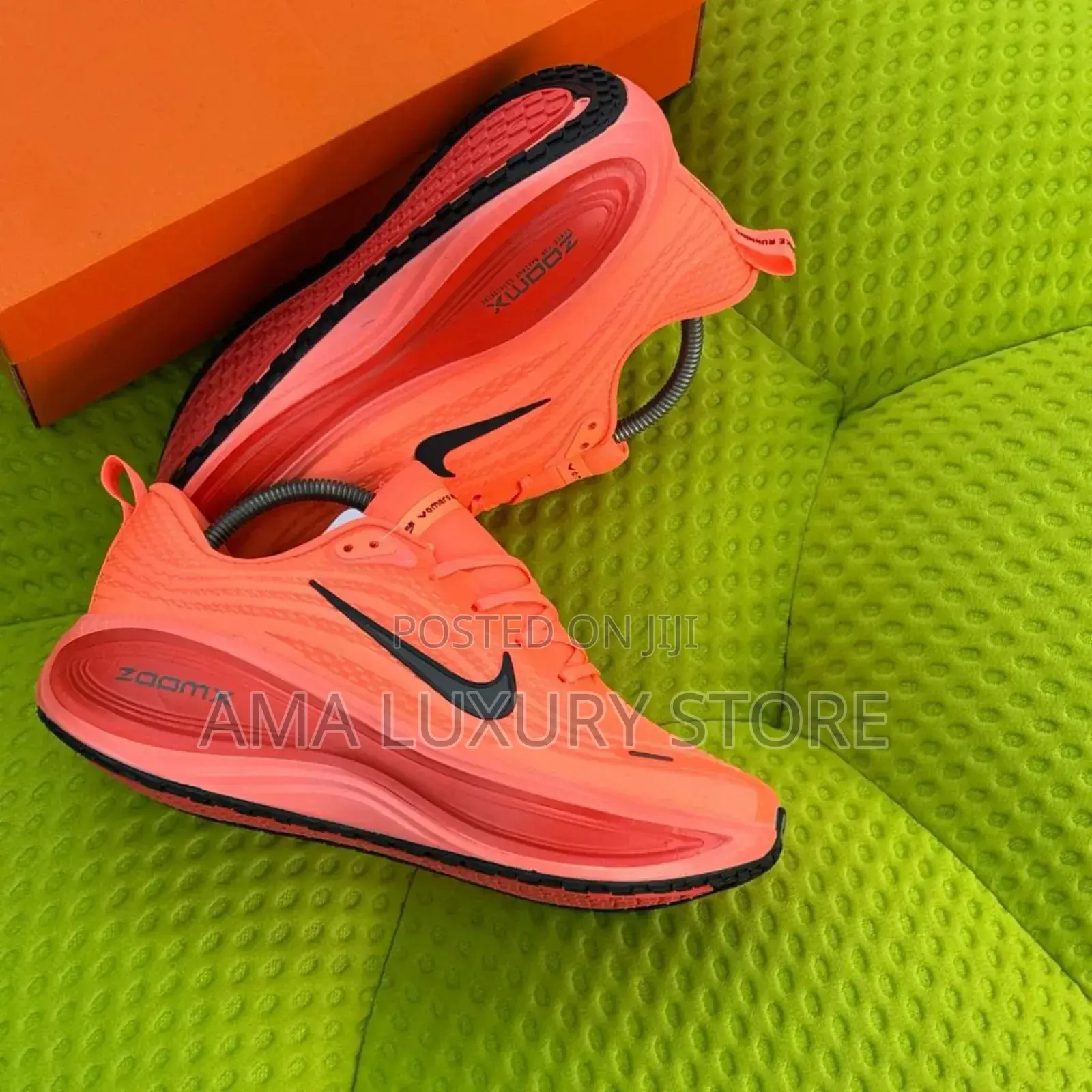 Nike Vomero 18 Plus Luxury Designer Men's Sneakers