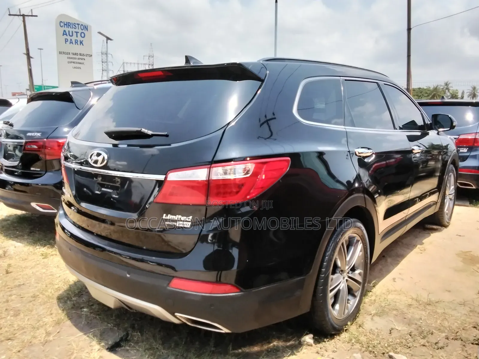 Hyundai Santa Fe Limited 4dr SUV AWD (3.3L 6cyl 6A) 2015 Black