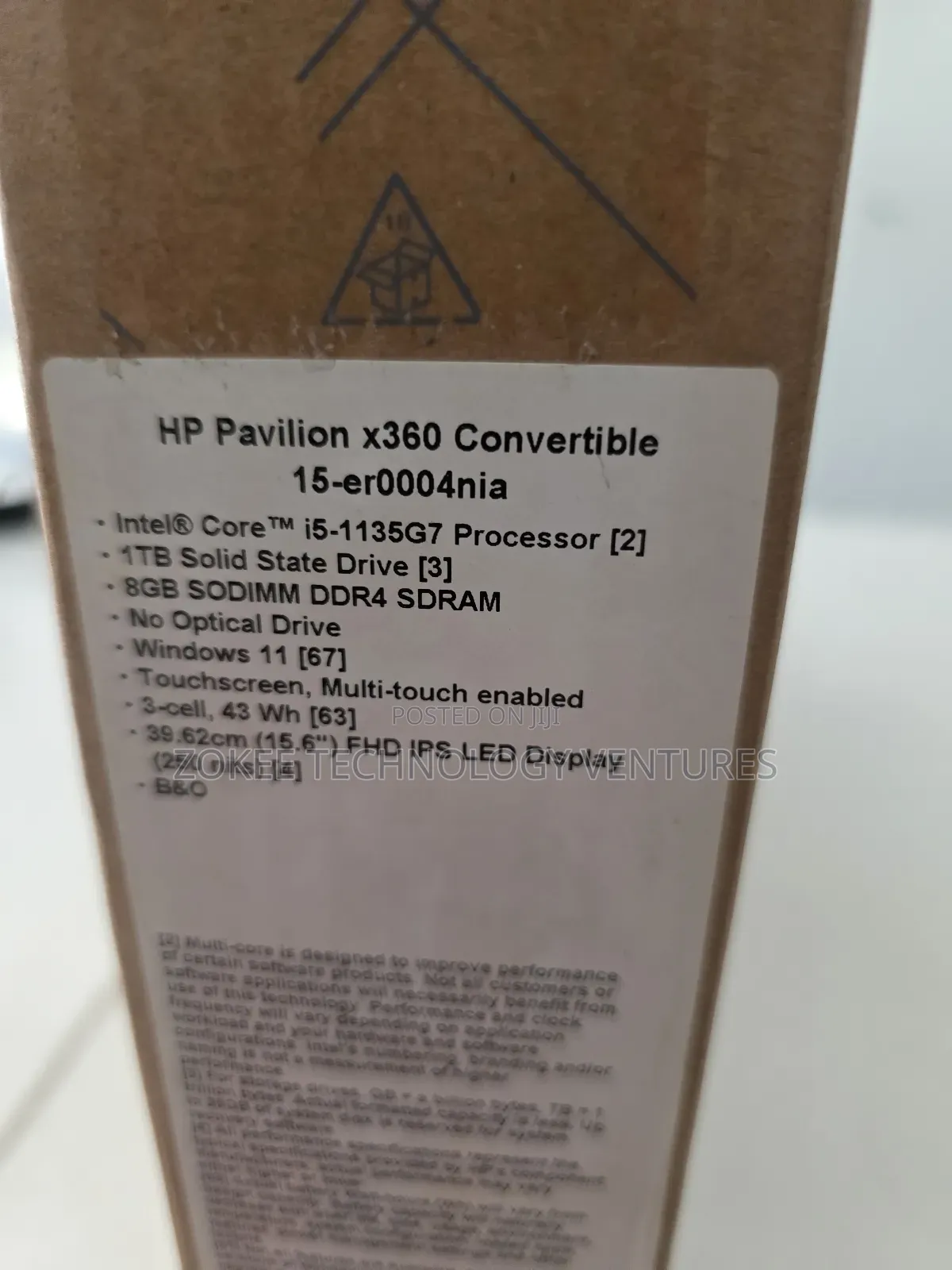 New Laptop HP Pavilion X360 8GB Intel Core i5 SSD 1T