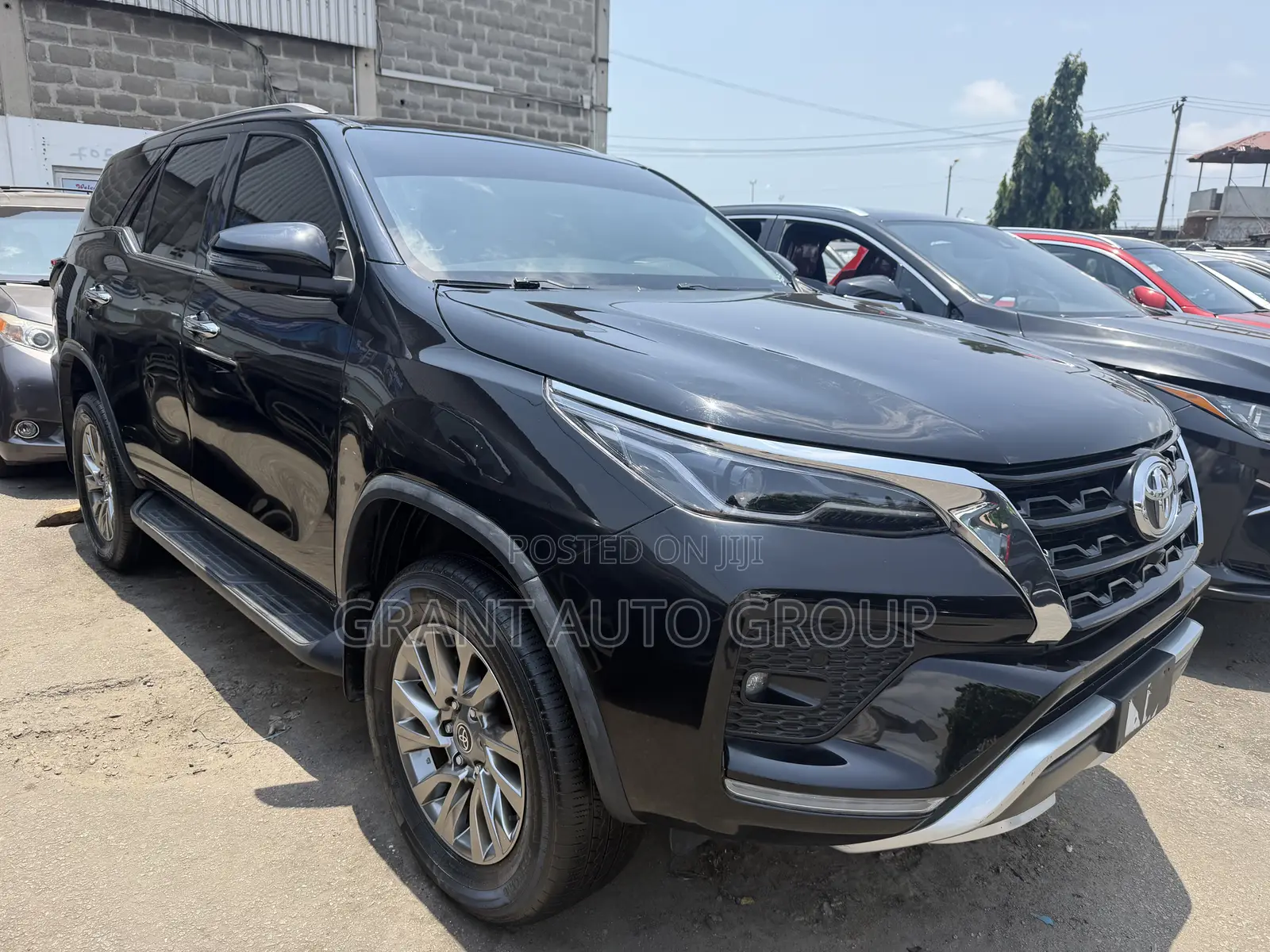 Toyota Fortuner 4.0 AWD 2023 Black