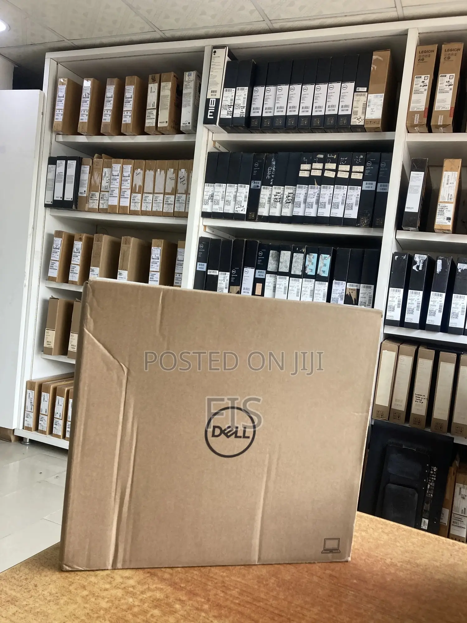 New Laptop Dell Latitude 5320 16GB Intel Core i5 SSD 256GB