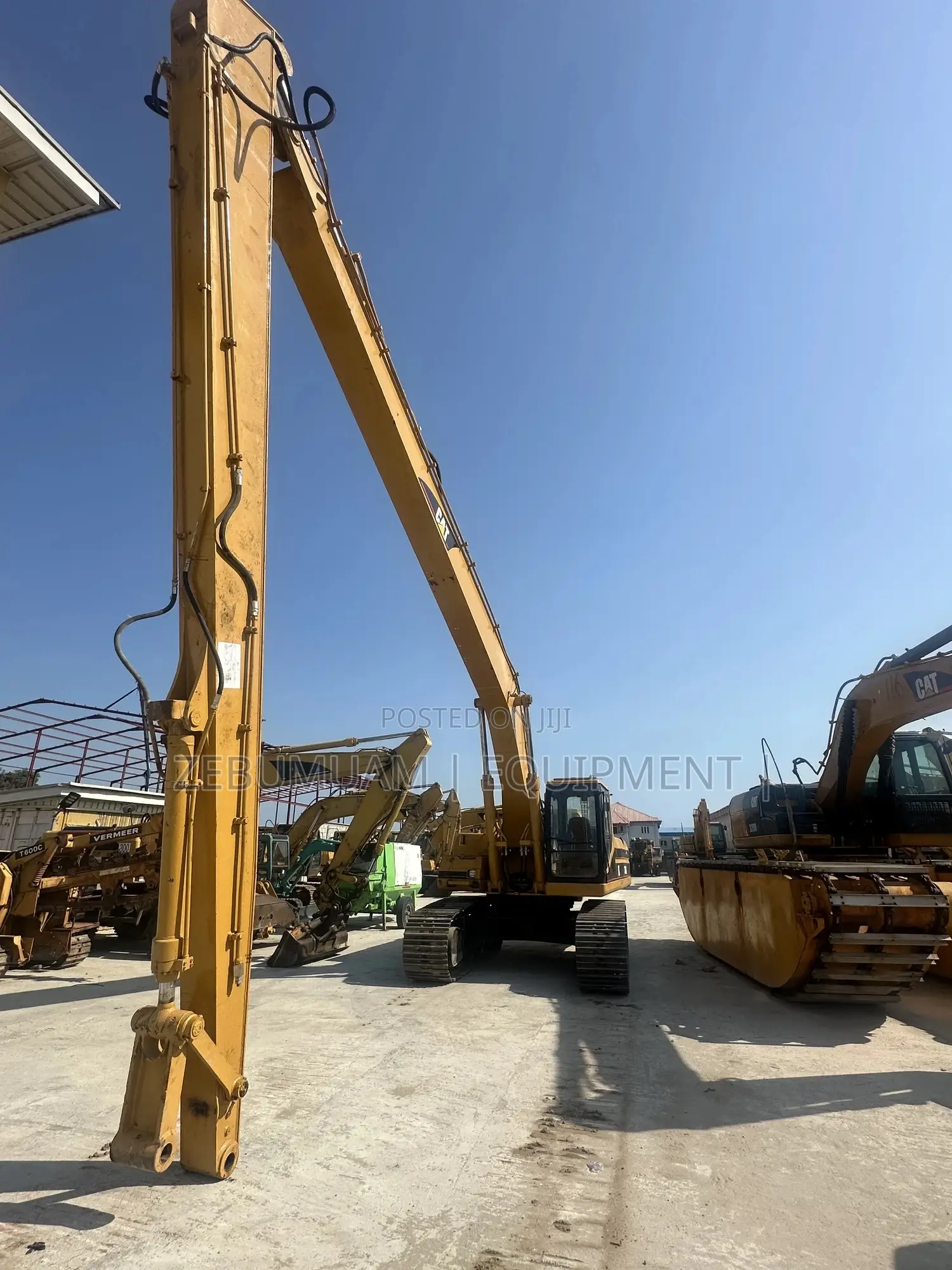 Long Boom Excavator 33bl for Sale 170million