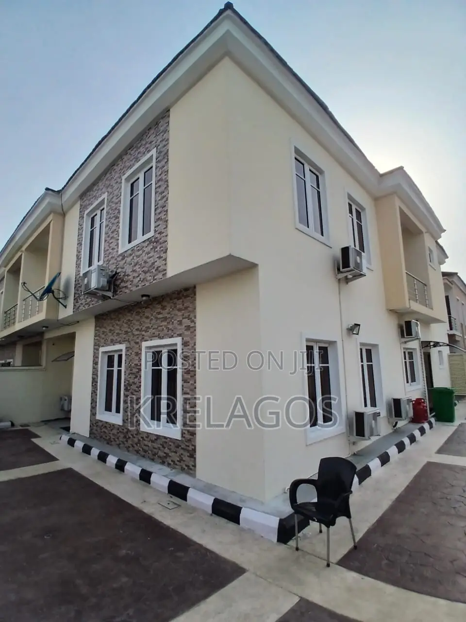 Furnished 4bdrm Duplex in Ikate for rent