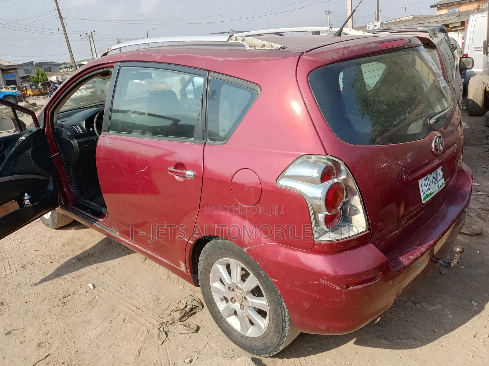 Toyota Corolla Verso 2006 Red