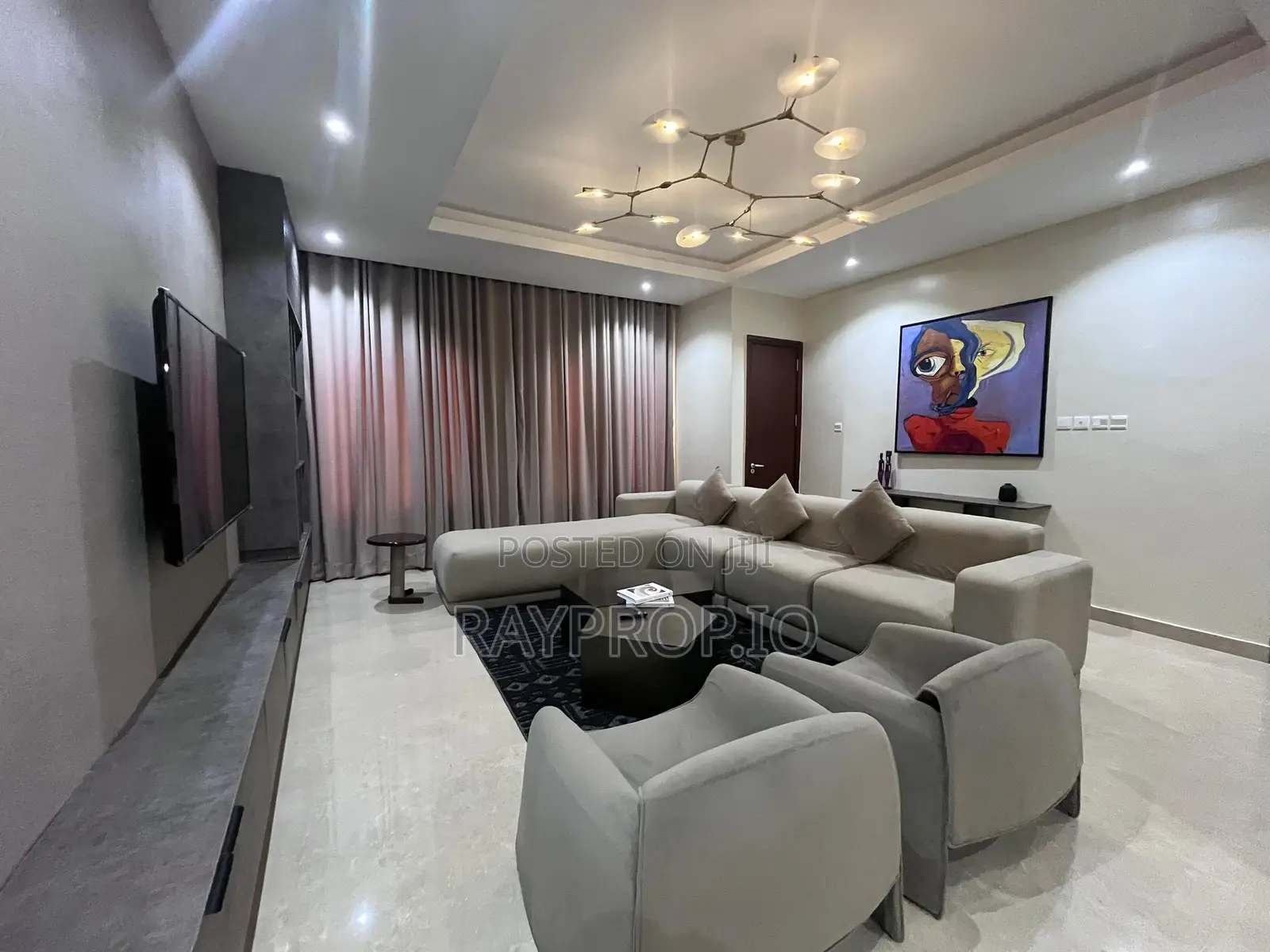 317590lk - 3 Bedroom Shortlet in Ikoyi