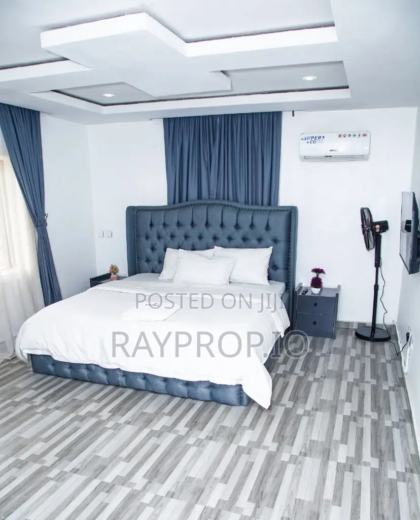 E6dc1vwr - 5 Bedroom Shortlet in Lifecamp Abuja