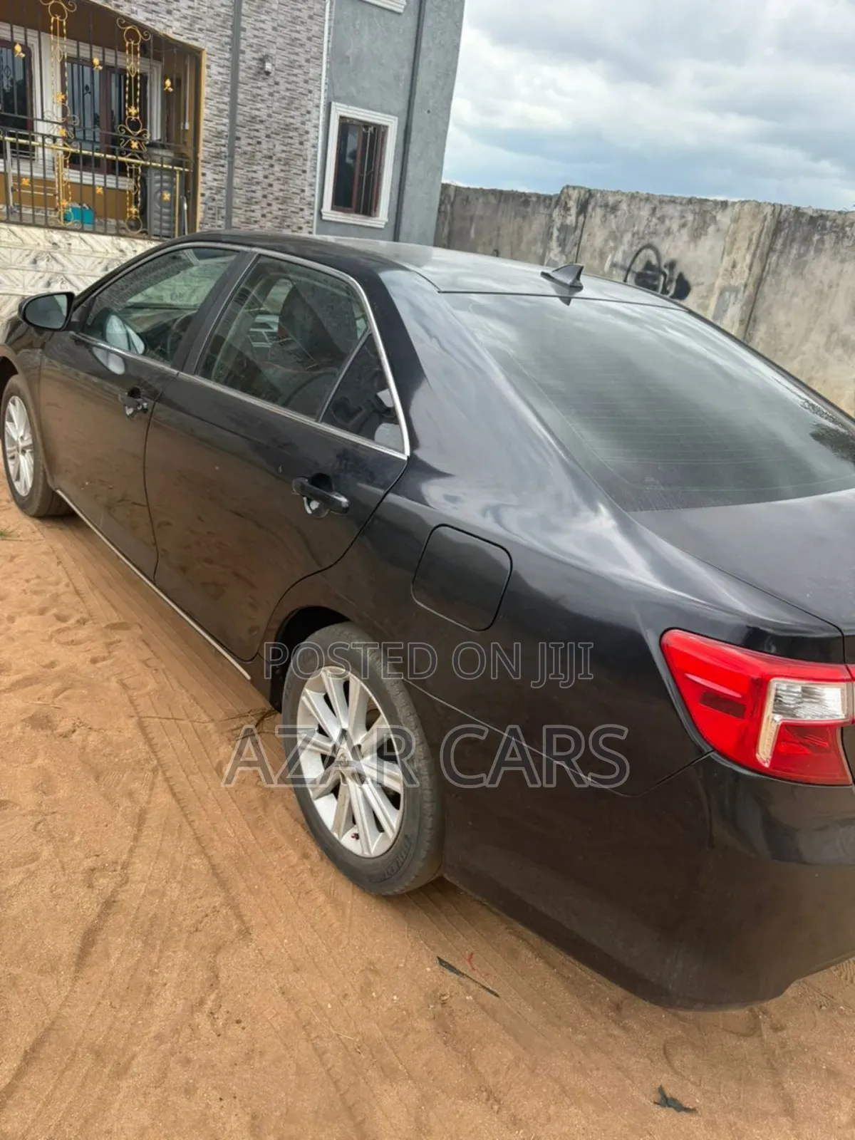 Toyota Camry XLE V6 4dr Sedan (3.5L 6cyl 6A) 2013 Black