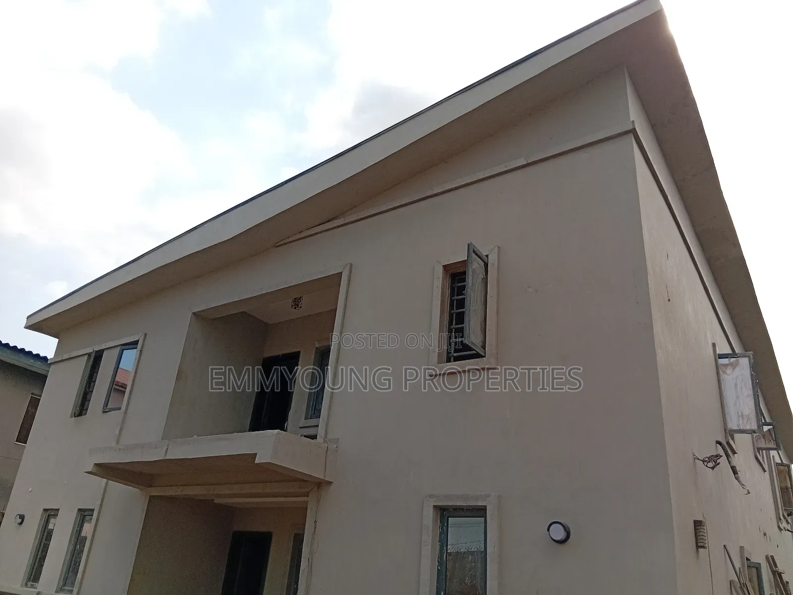 Furnished 3bdrm Apartment in Taike Ikosi-Ketu for rent