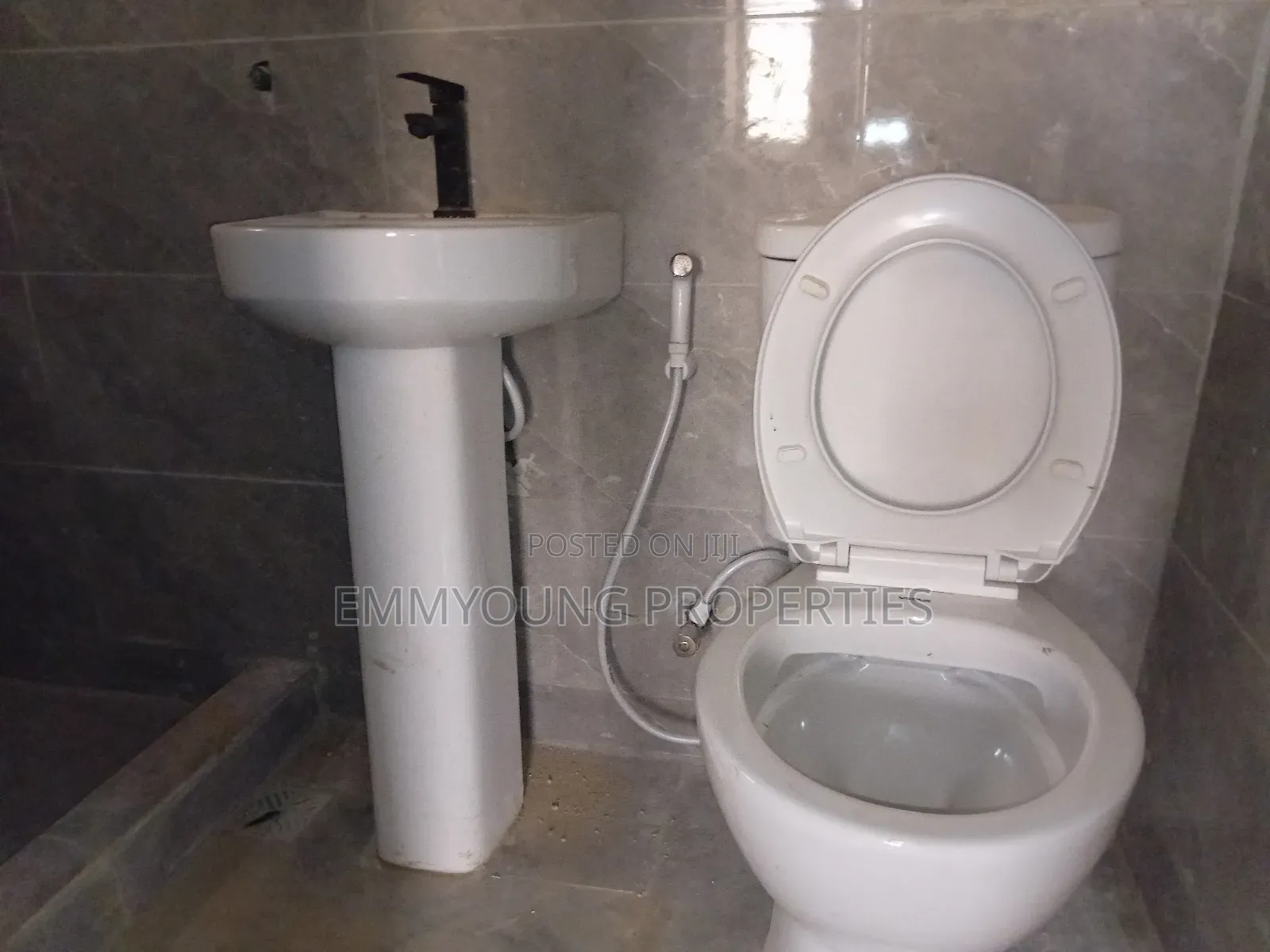 Furnished 3bdrm Apartment in Taike Ikosi-Ketu for rent