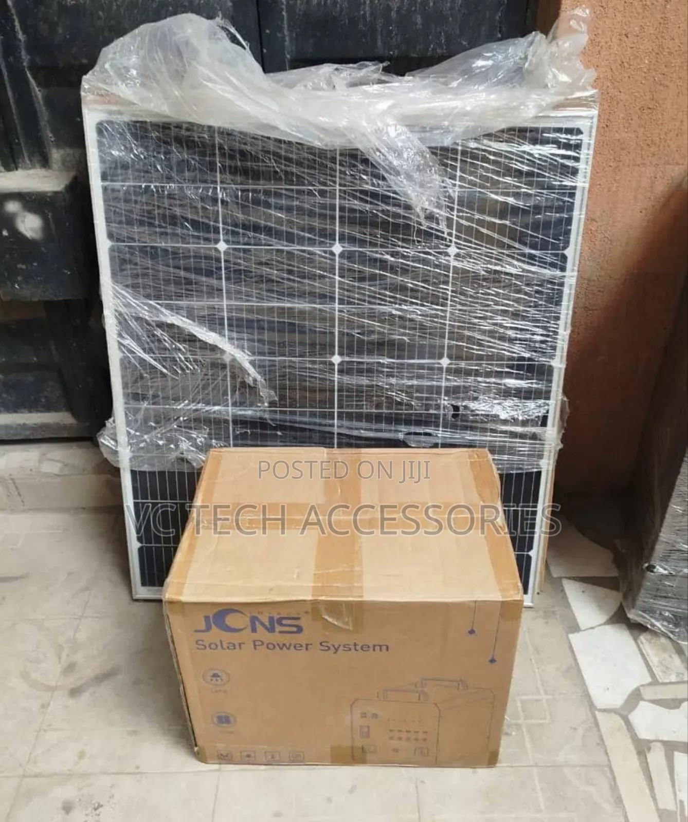 JCNS 1800w Solar Generator