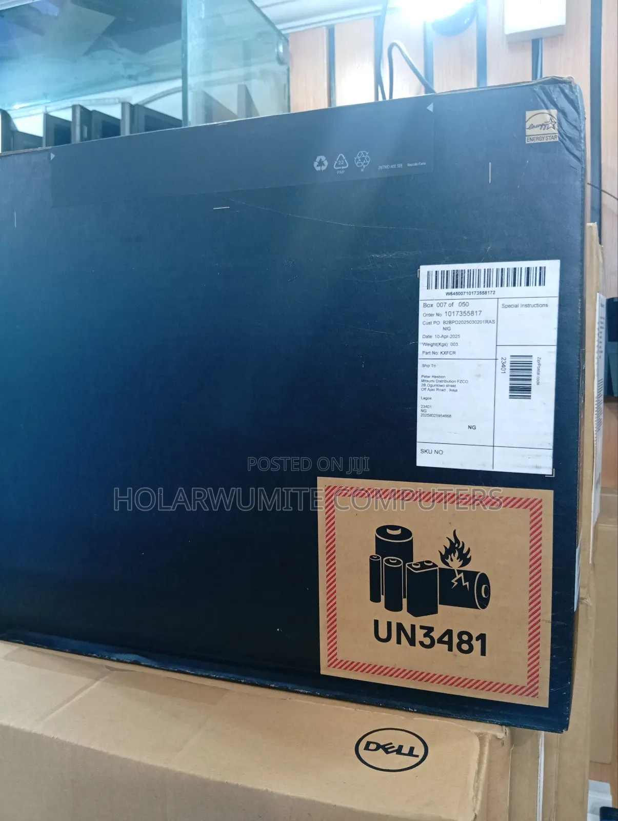 New Laptop Dell Latitude 9440 16GB Intel Core i7 SSD 512GB