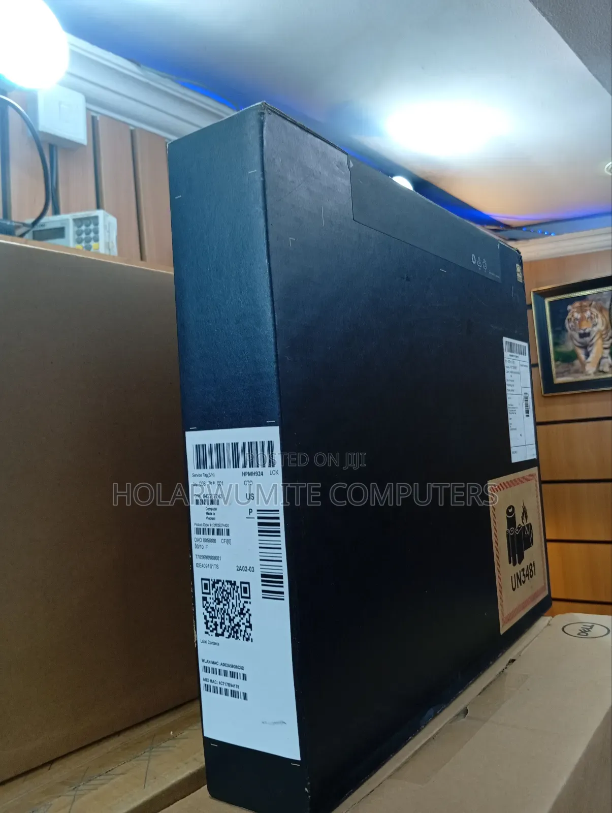 New Laptop Dell Latitude 9440 16GB Intel Core i7 SSD 512GB