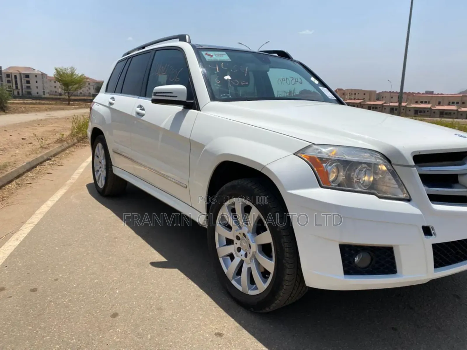 Mercedes-Benz GLK-Class 350 2011 White