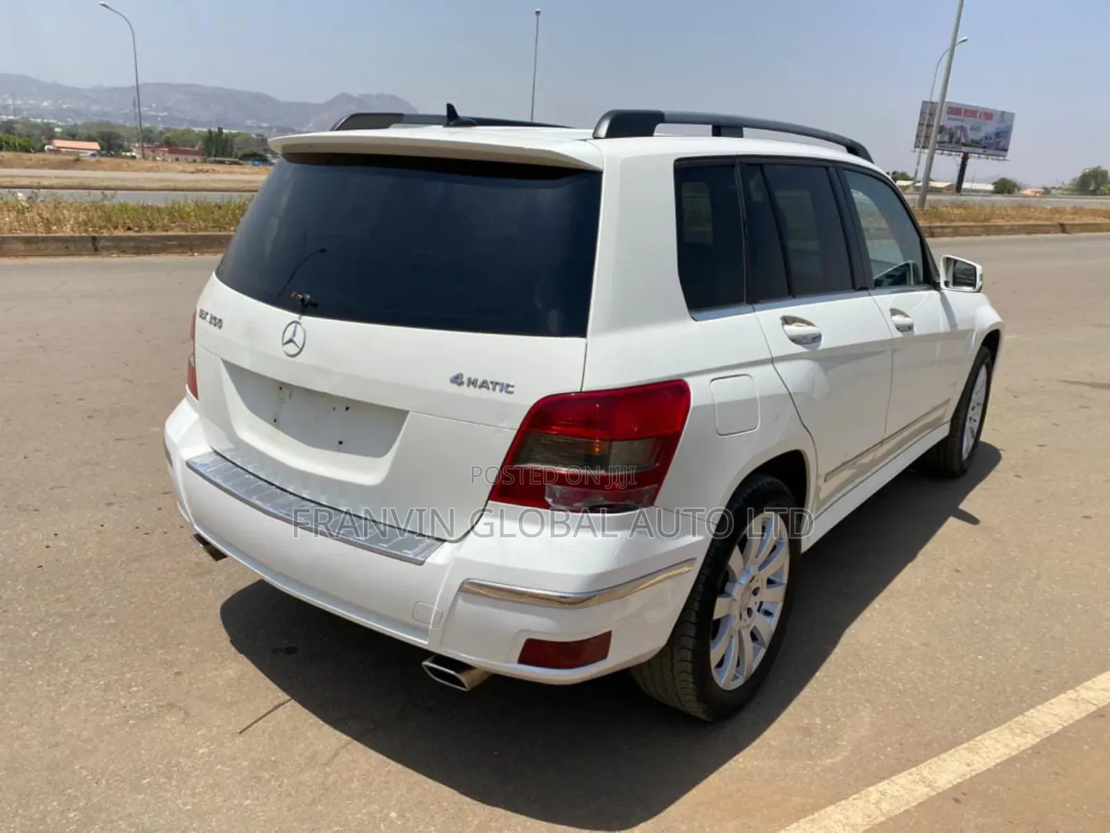 Mercedes-Benz GLK-Class 350 2011 White