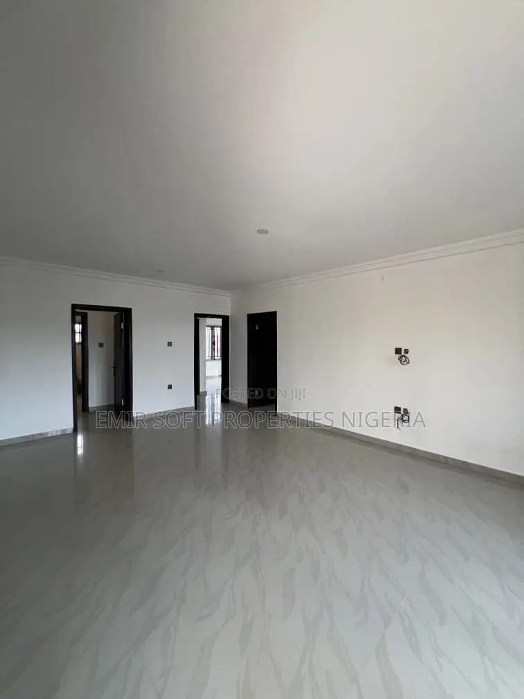 4bdrm Duplex in Akala Express for sale