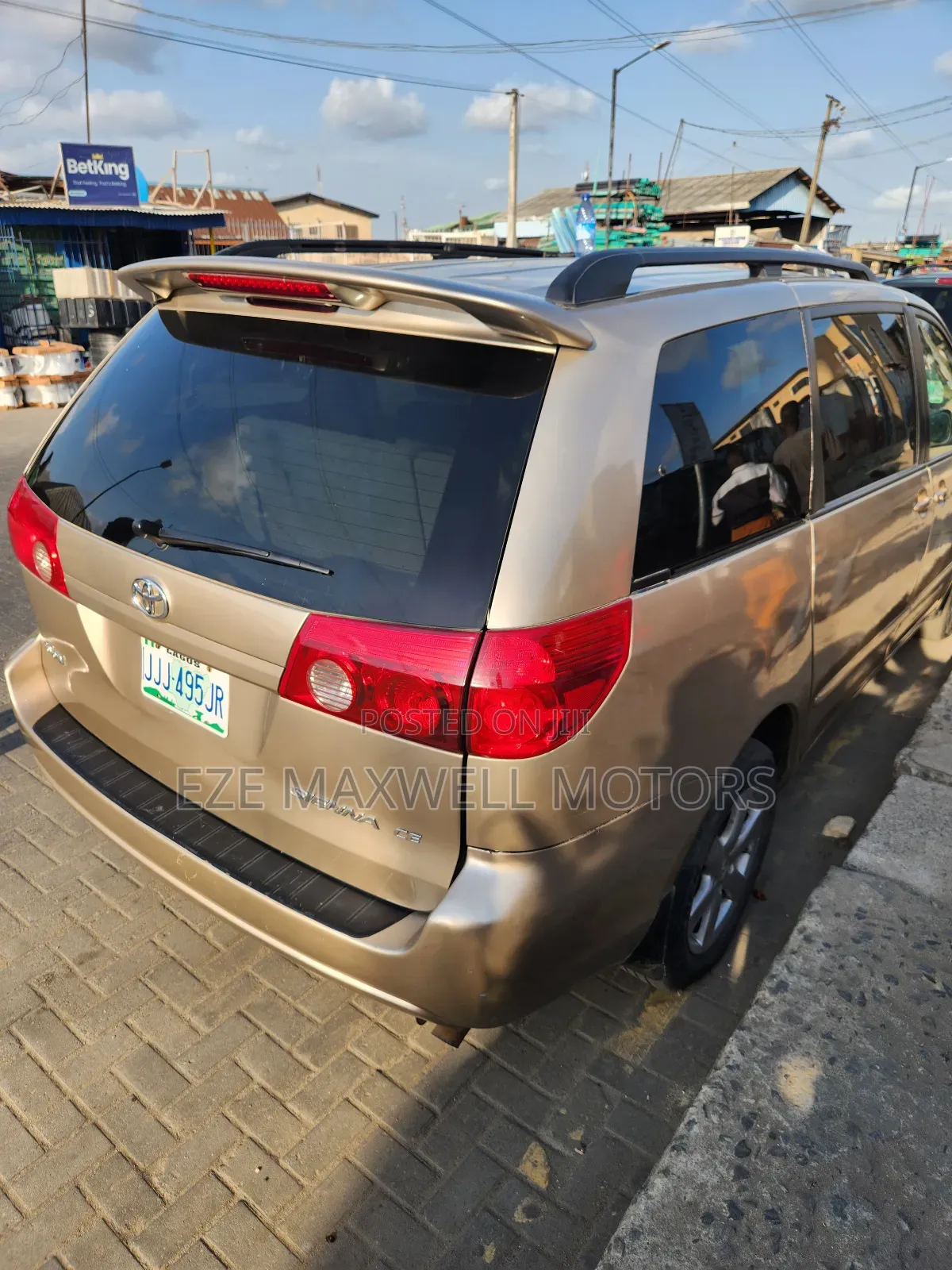 Toyota Sienna CE 2005 Gold