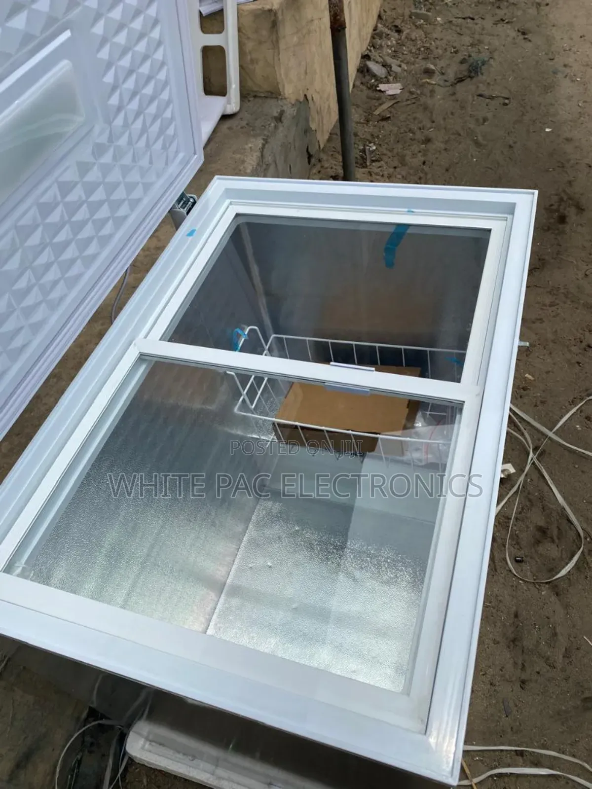 LG 300 Litre Solar Nepa Freezer Inner Glass Fast Freezing > 2 Yrs