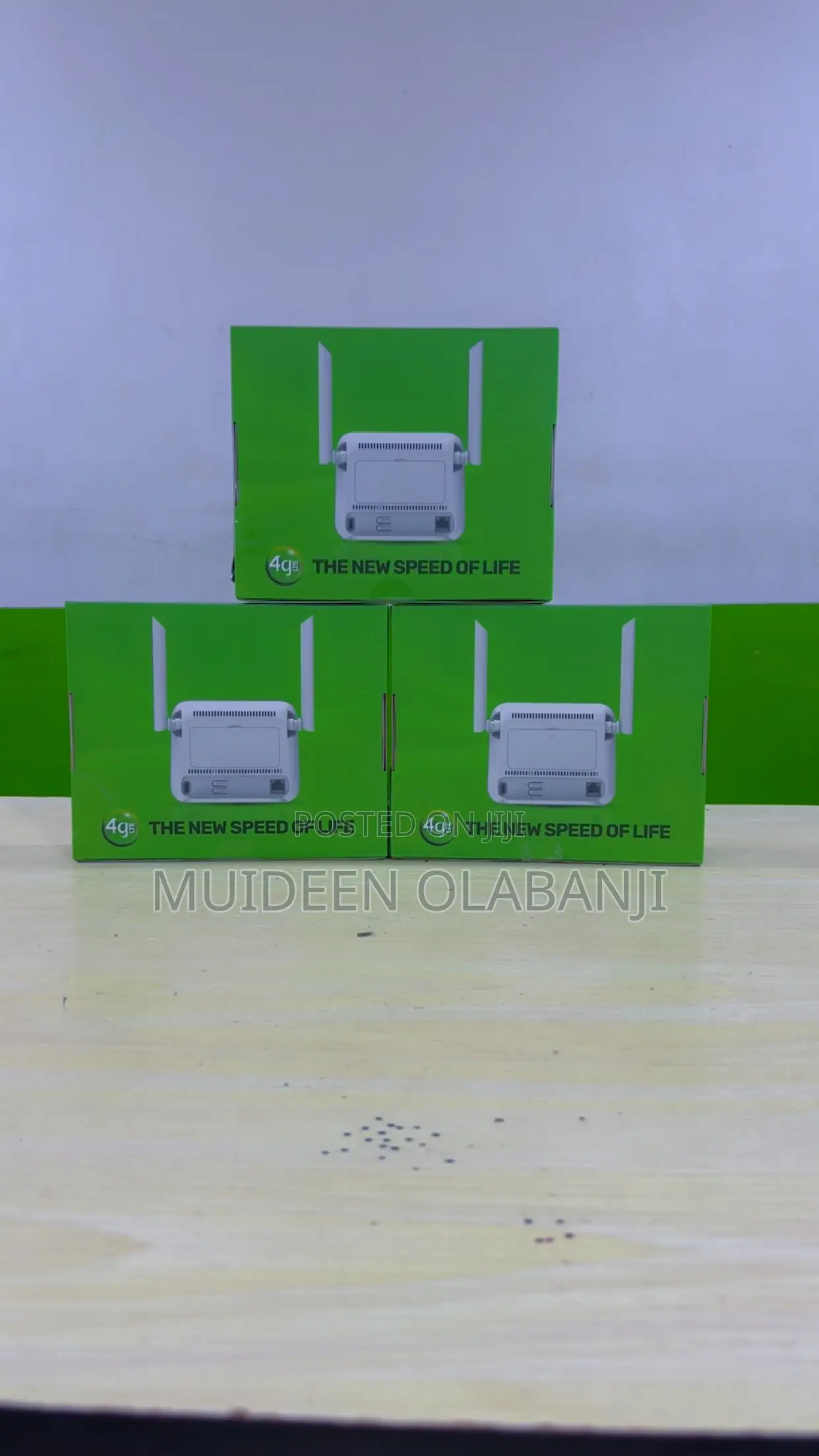Glo 4g Router With Free 120gb Data and Back Up Battery