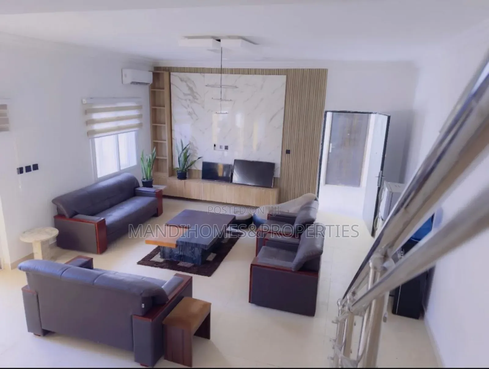 3bdrm Maisonette in Off Lekki-Epe Expressway for sale