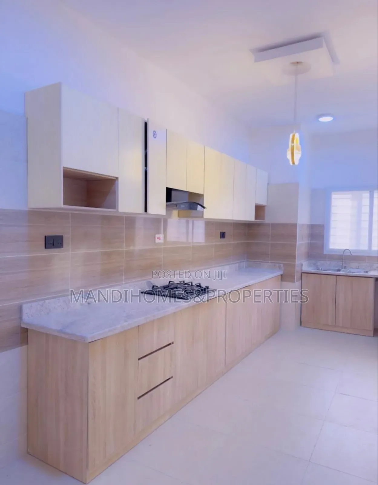 3bdrm Maisonette in Off Lekki-Epe Expressway for sale