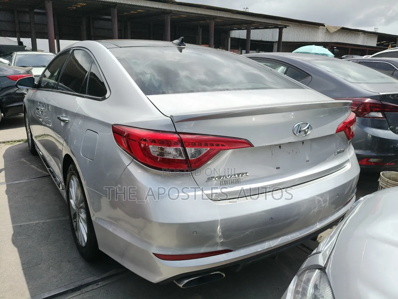 Hyundai Sonata Limited Sedan FWD (2.4L 4cyl 6A) 2016 Silver