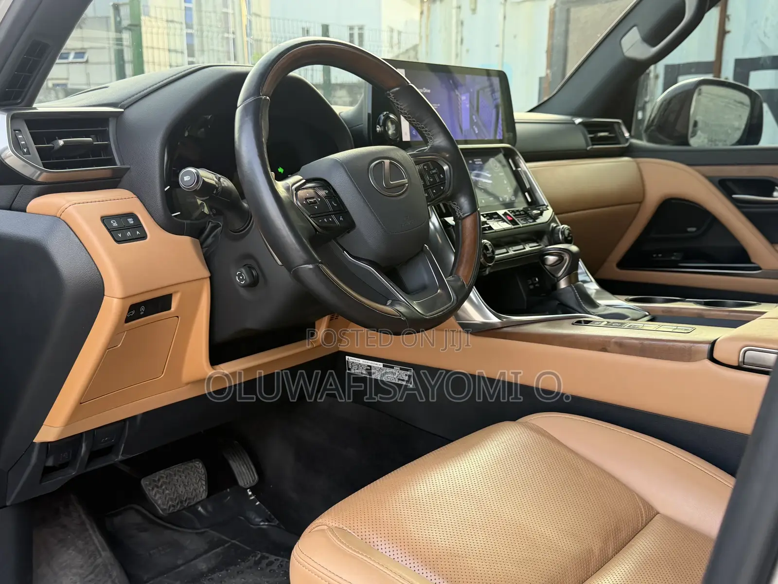 Lexus LX LX 600 2022 Gold
