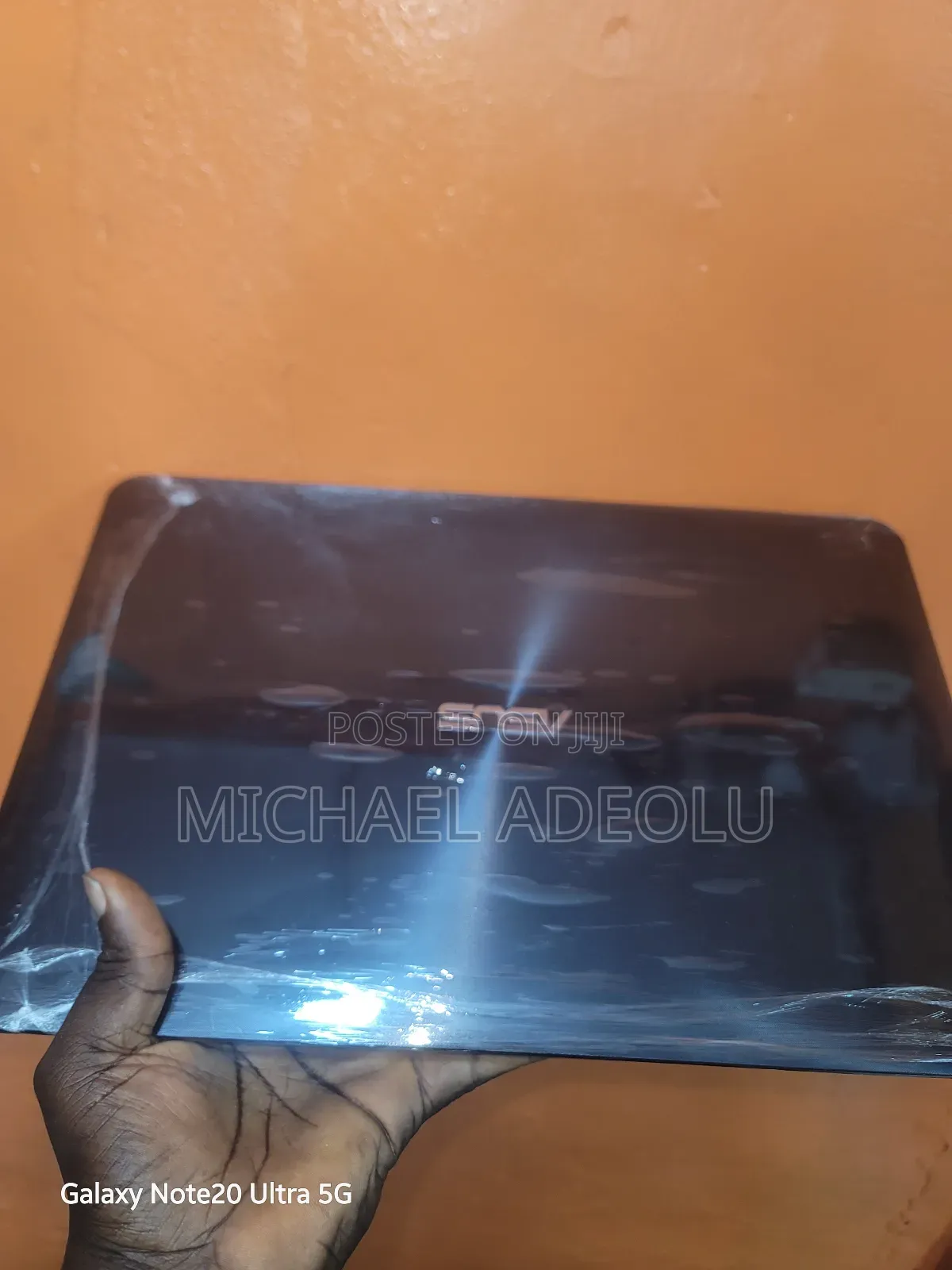 Laptop Asus X555LA 8GB Intel Core i5 HDD 500GB