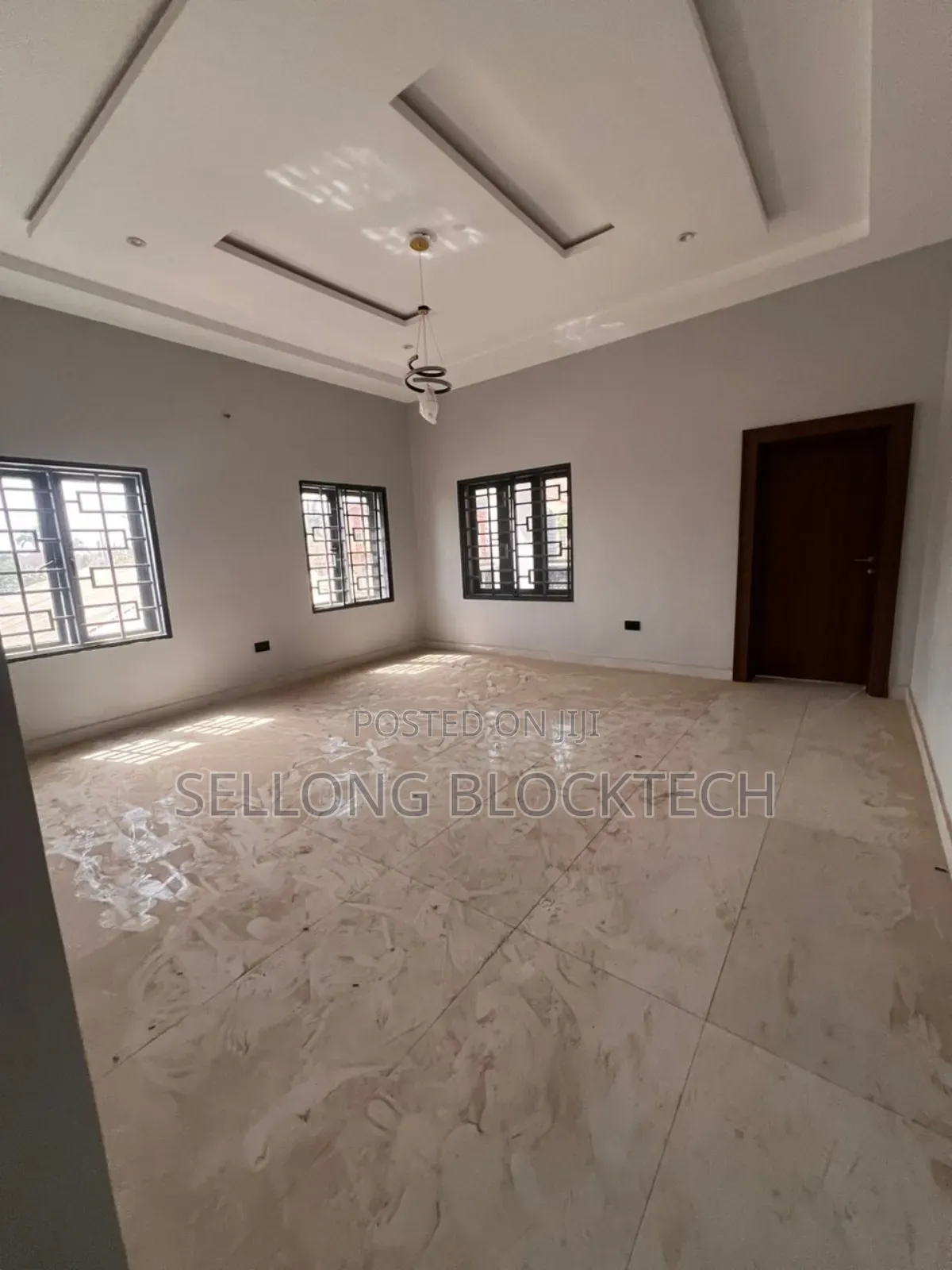 4bdrm Duplex in 3Rd Avenue, Bunkoro for rent