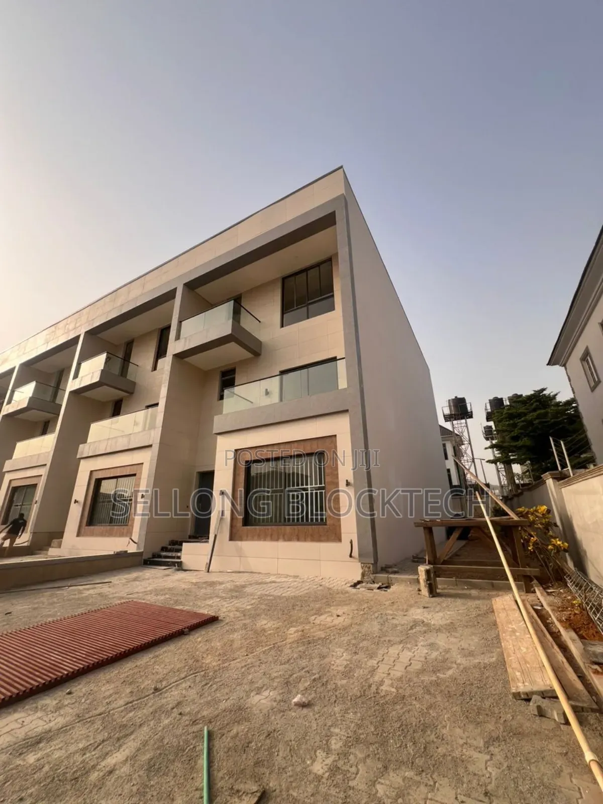 5bdrm Duplex in Katampe Extension for sale