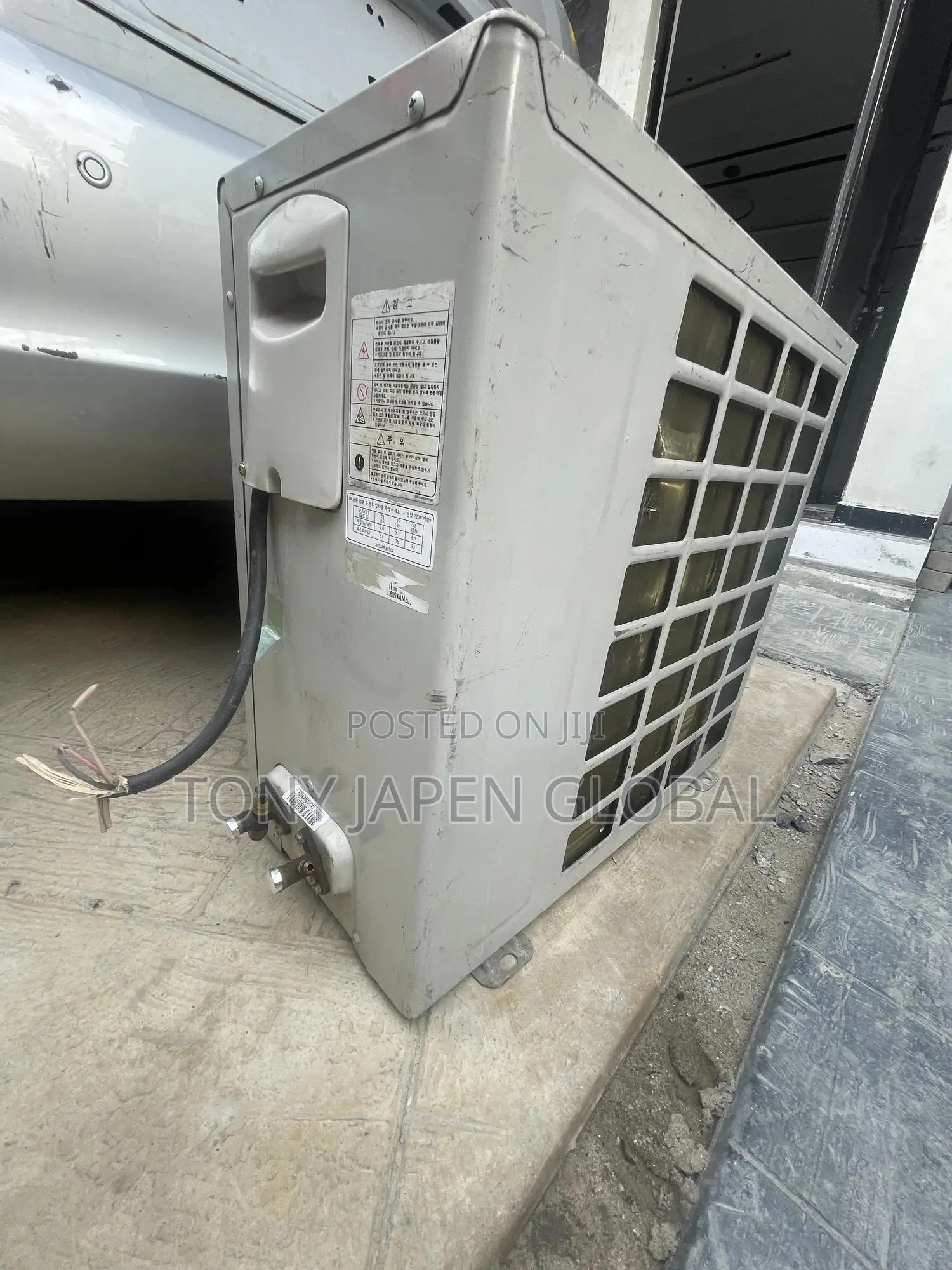Foreign Used Copper Air Conditioner Engine Out Door