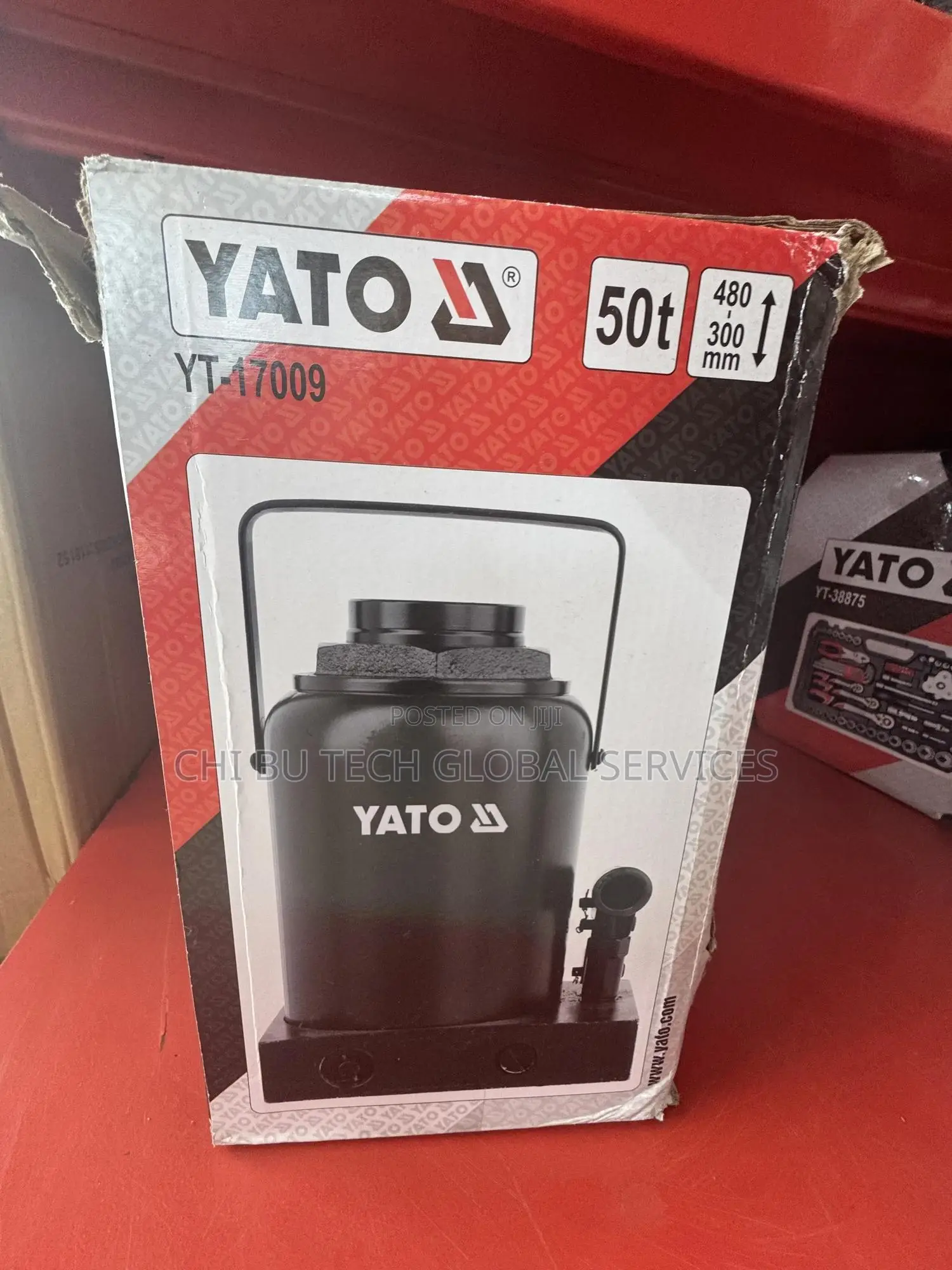 Yato 50-Ton Hydraulic Bottle Jack