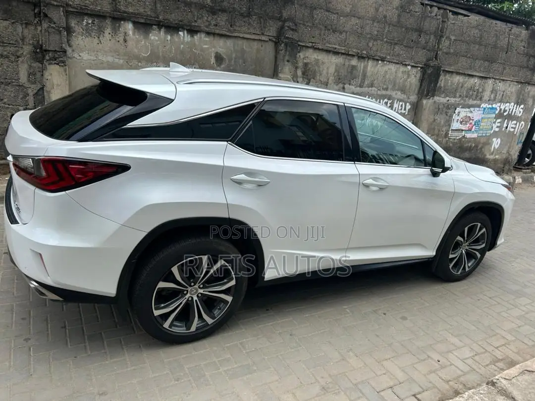Lexus RX 350 AWD 2017 White