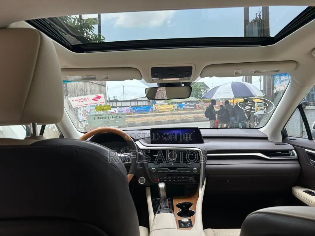 Lexus RX 350 AWD 2017 White