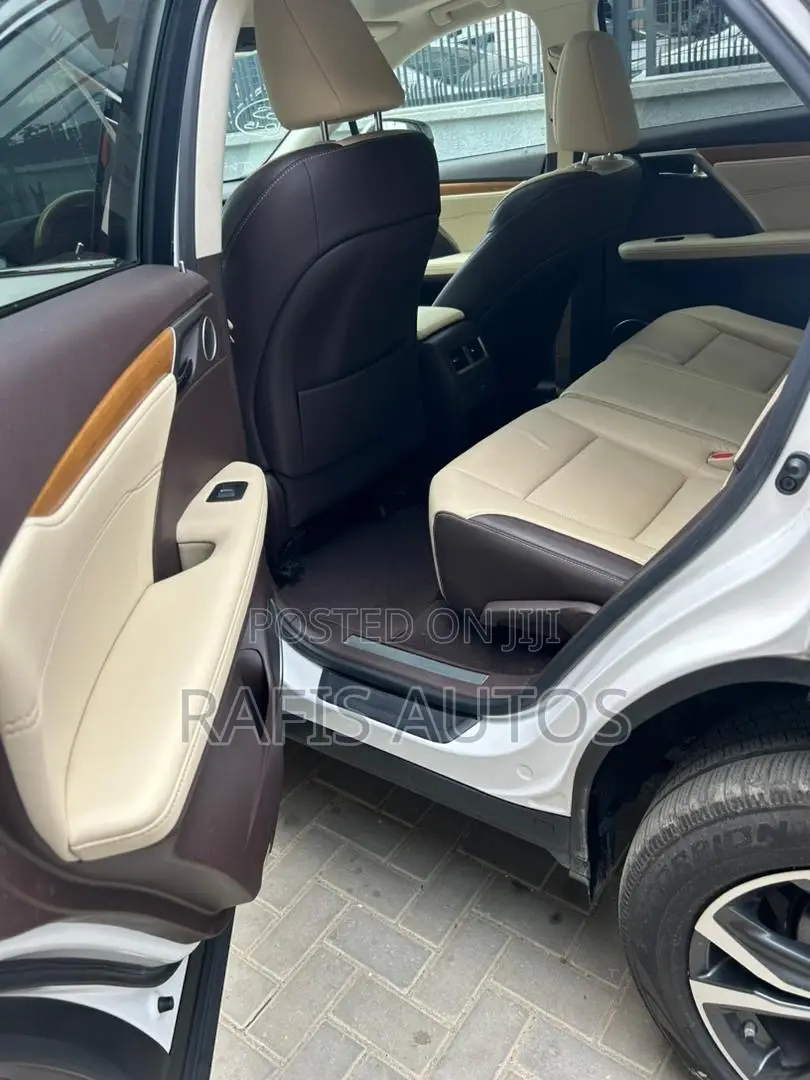 Lexus RX 350 AWD 2017 White