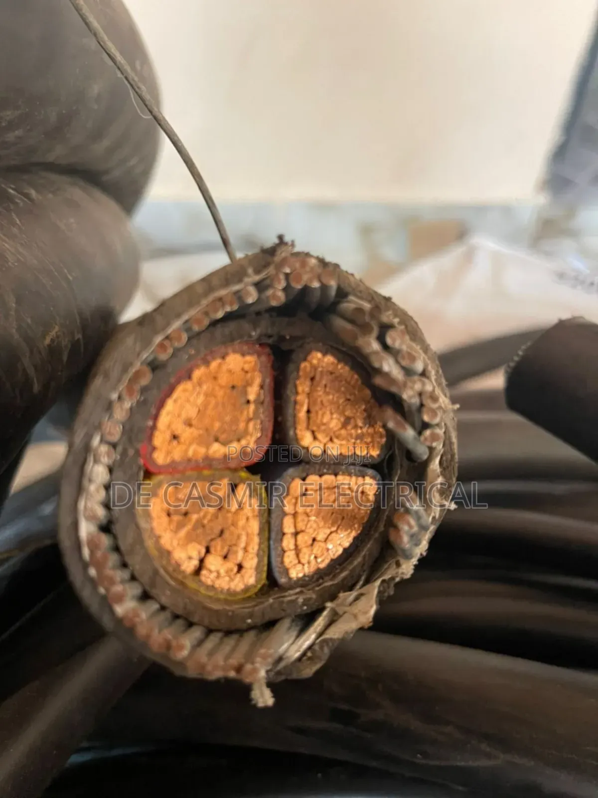 4x185mm2 Armoured Cable