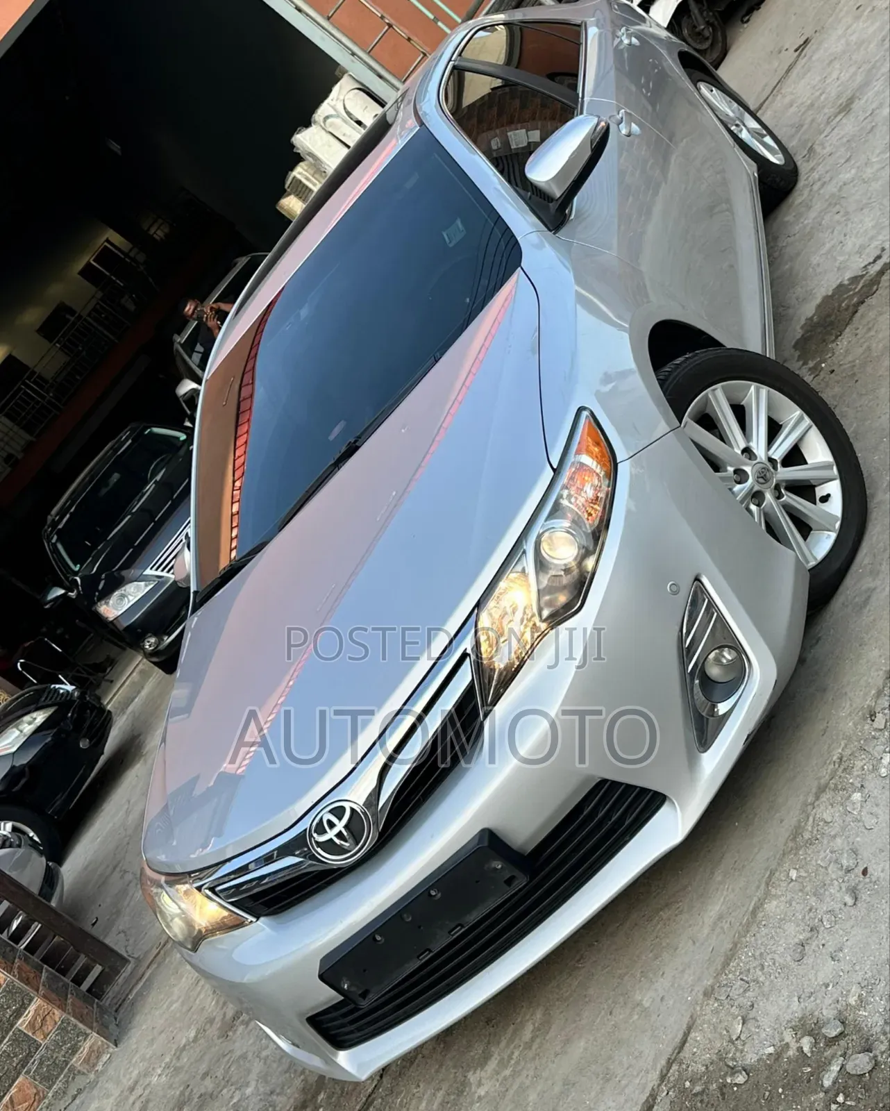 Toyota Camry 2014 Silver